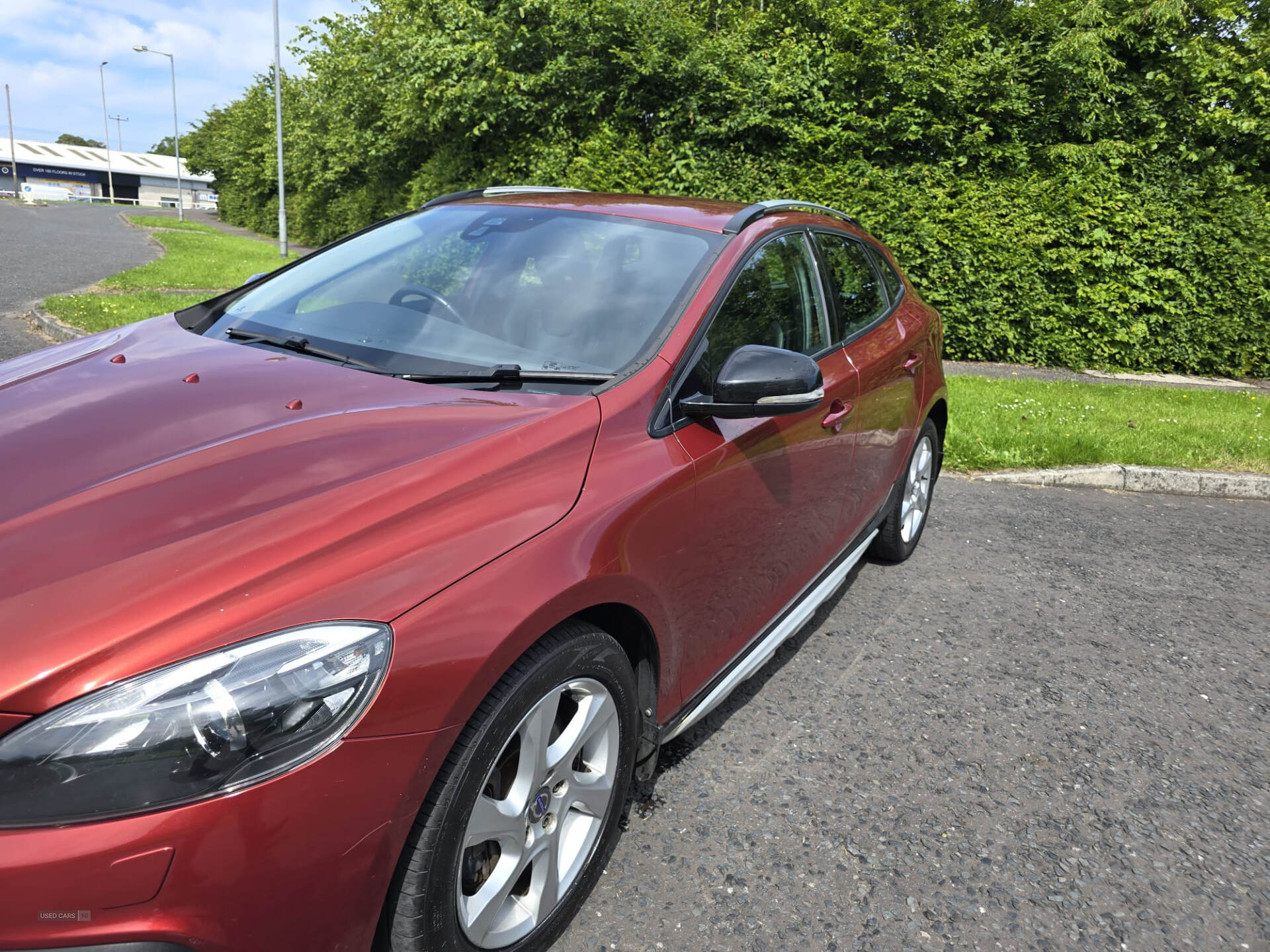 Mar 2016 Volvo V40 D2 [120] Cross Country Lux 5dr