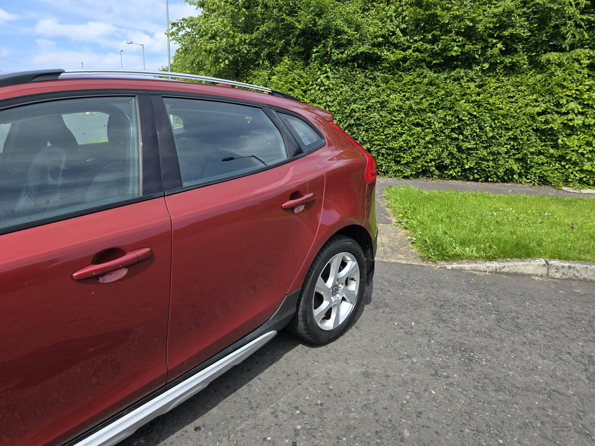 Mar 2016 Volvo V40 D2 [120] Cross Country Lux 5dr