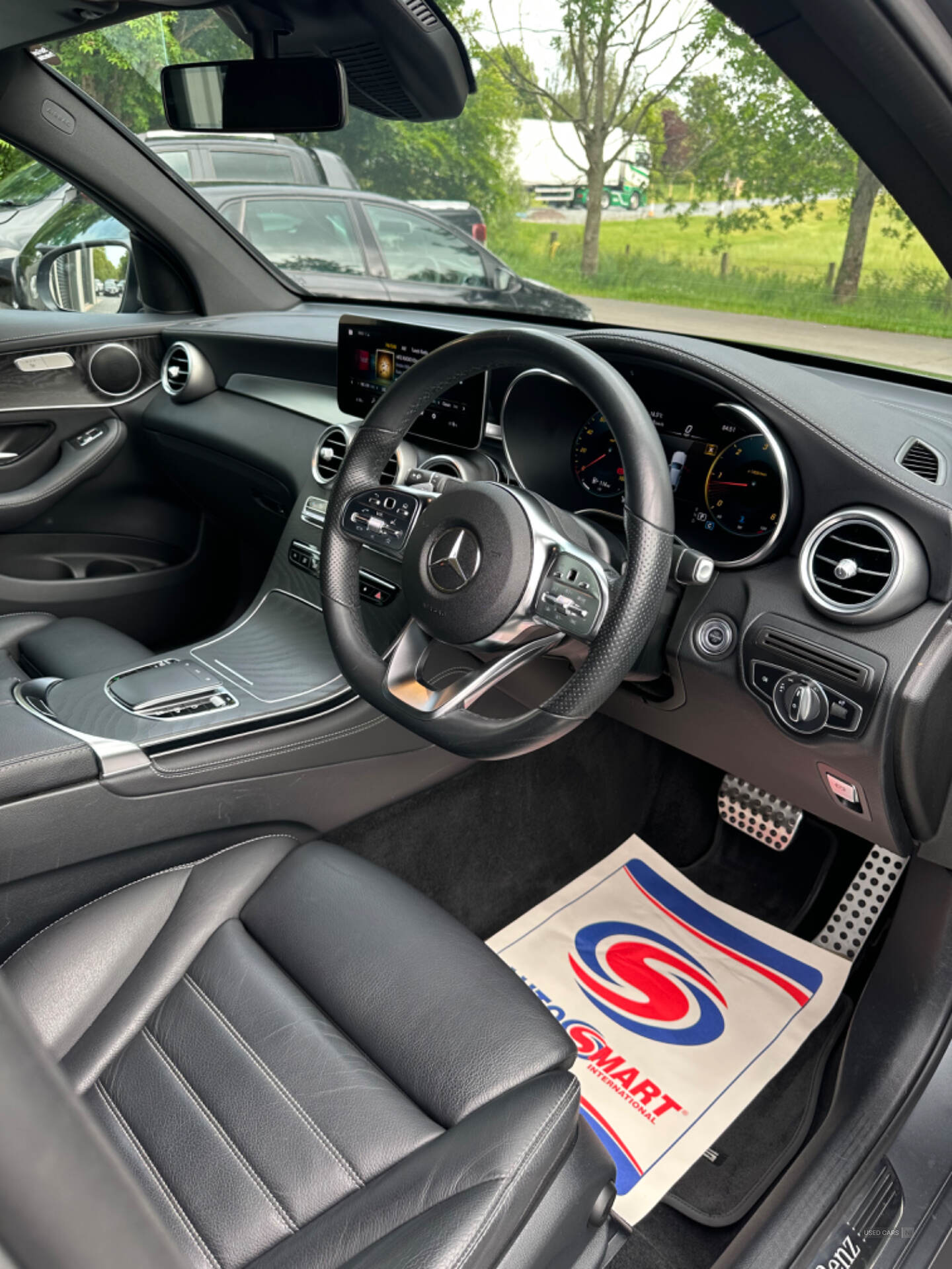 Sep 2019 Mercedes GLC-Class GLC 220d 4Matic AMG Line Premium 5dr 9G-Tronic