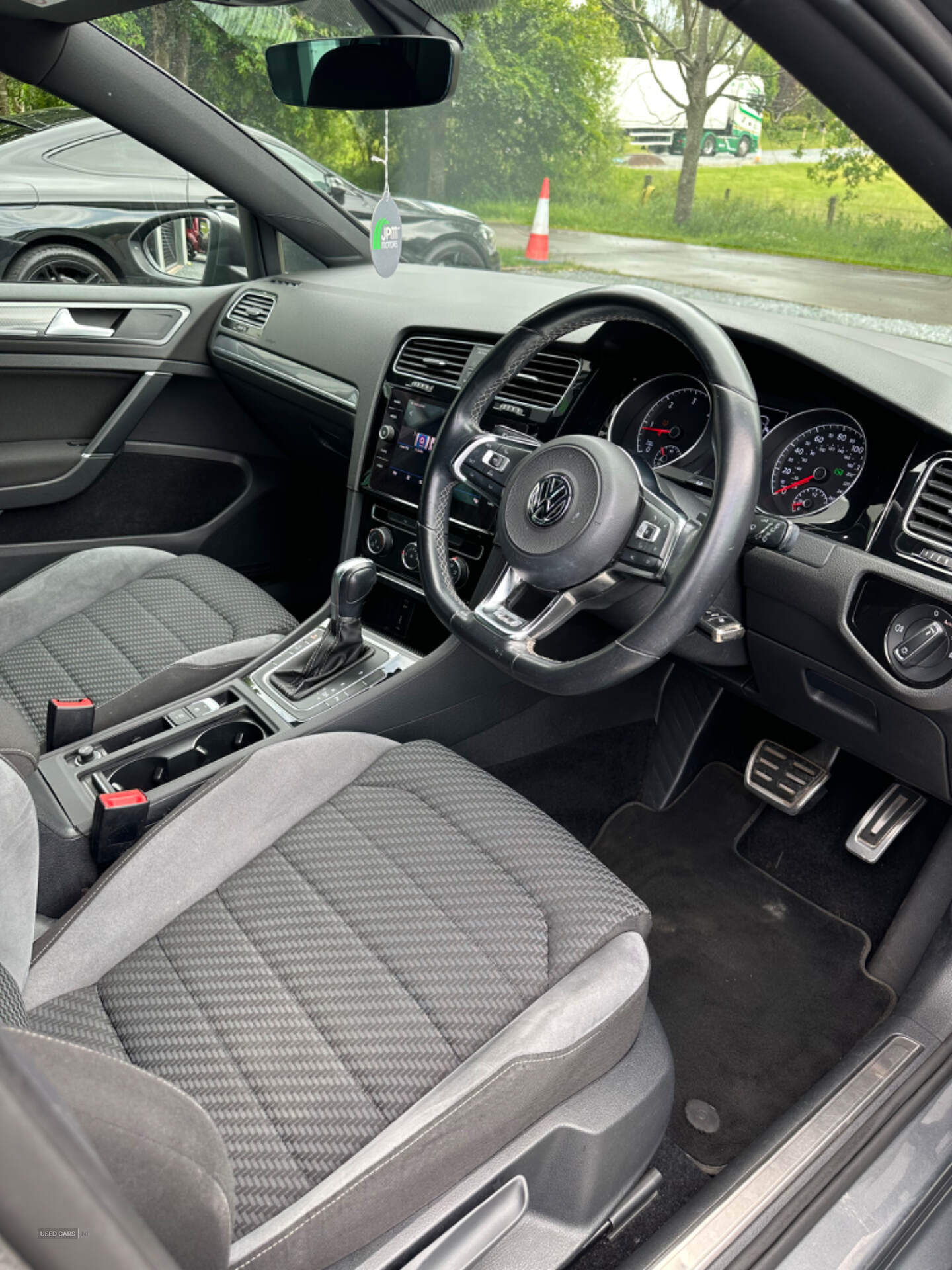 Feb 2018 Volkswagen Golf 2.0 TDI R-Line 5dr DSG