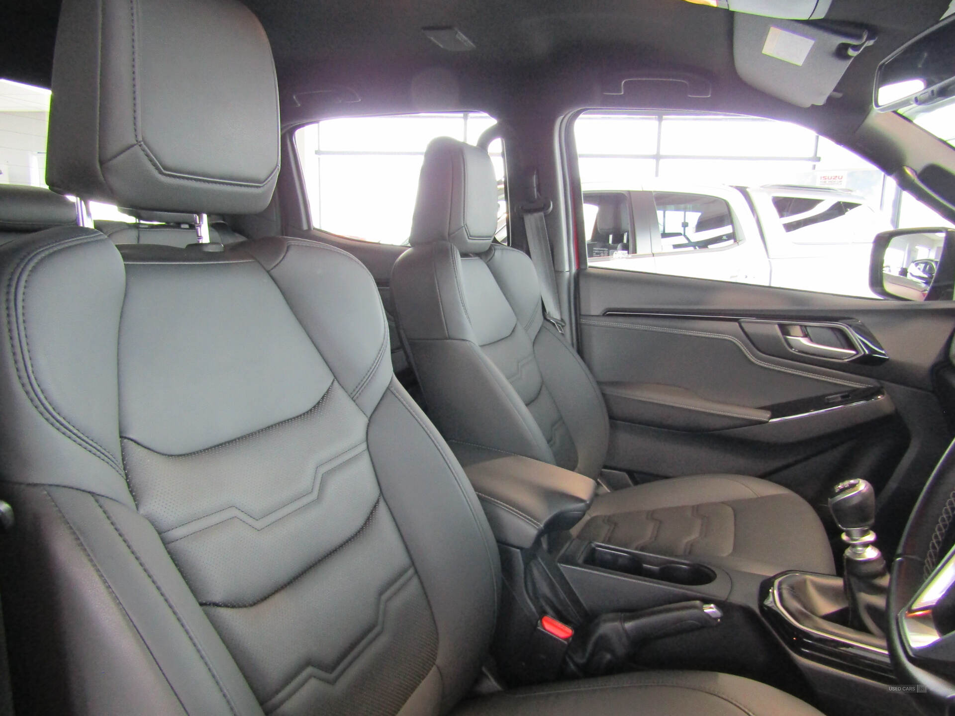 May 2024 Isuzu D-Max 1.9 V-Cross Double Cab 4x4