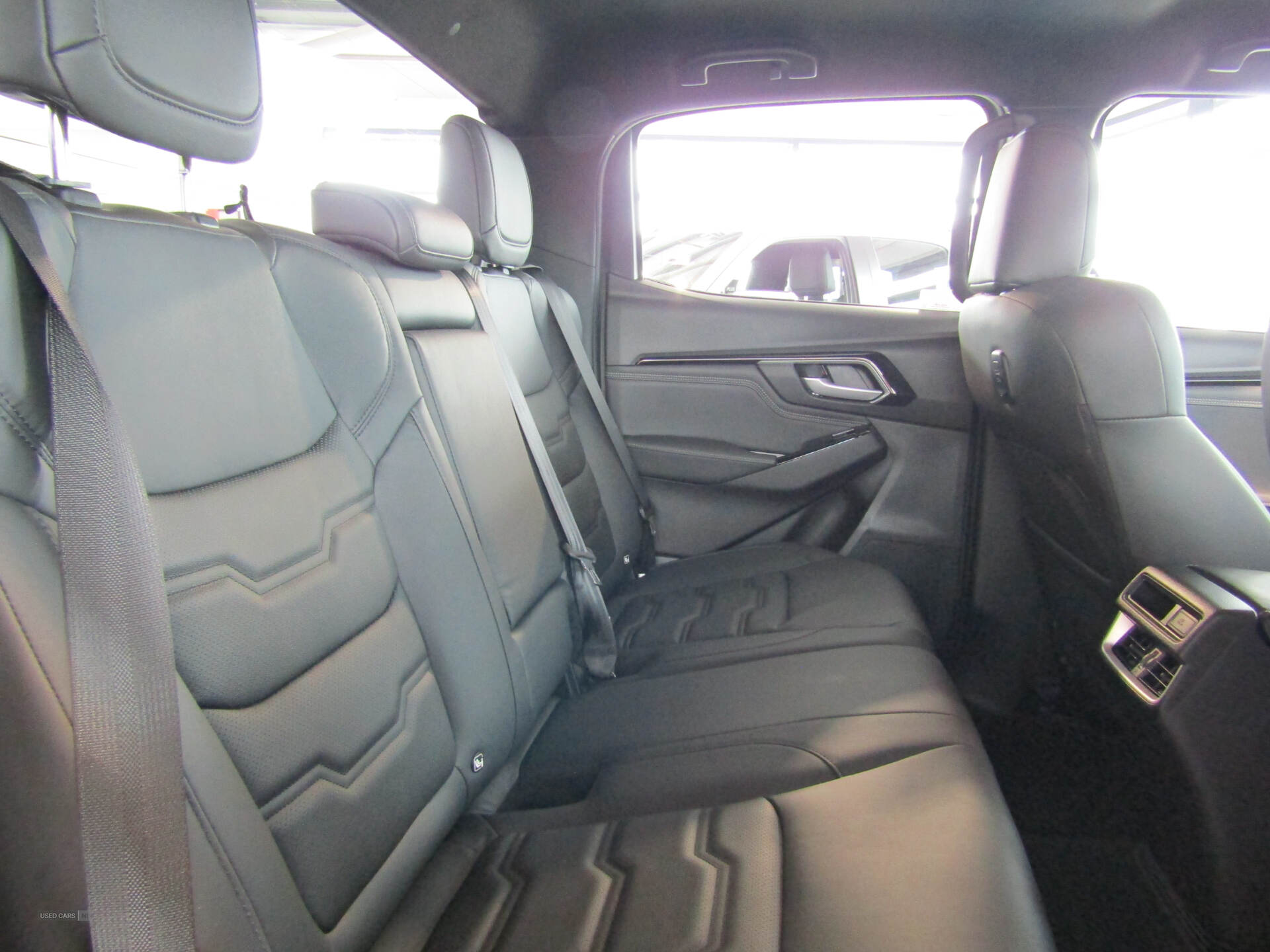 May 2024 Isuzu D-Max 1.9 V-Cross Double Cab 4x4