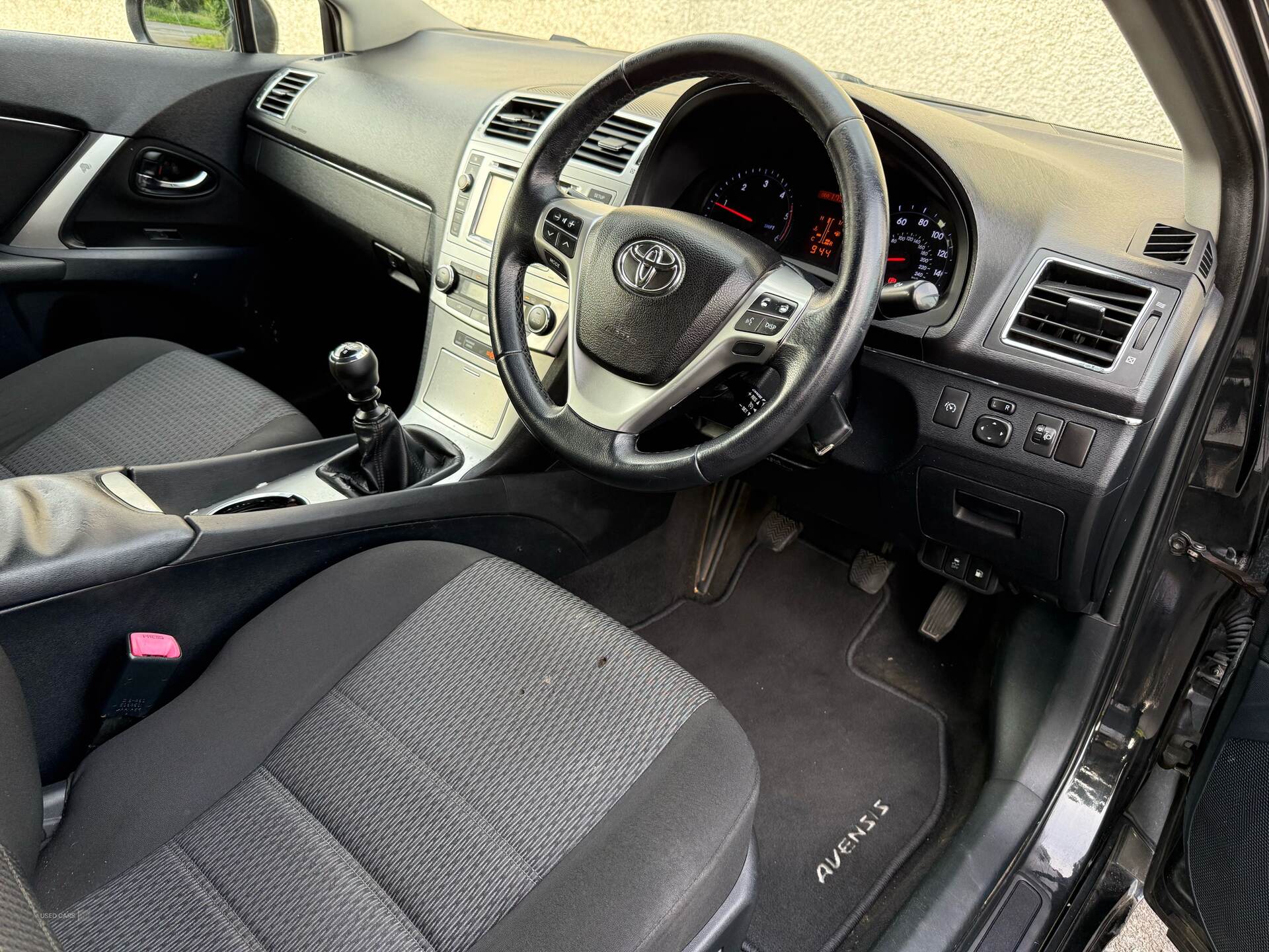 Jul 2013 Toyota Avensis 2.0 D-4D Icon 4dr