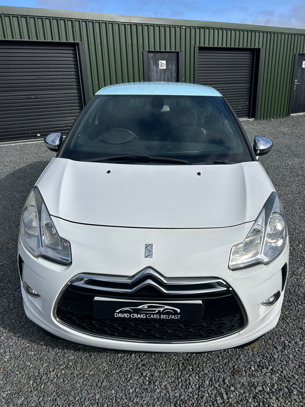 Citroen DS3 HATCHBACK in Down