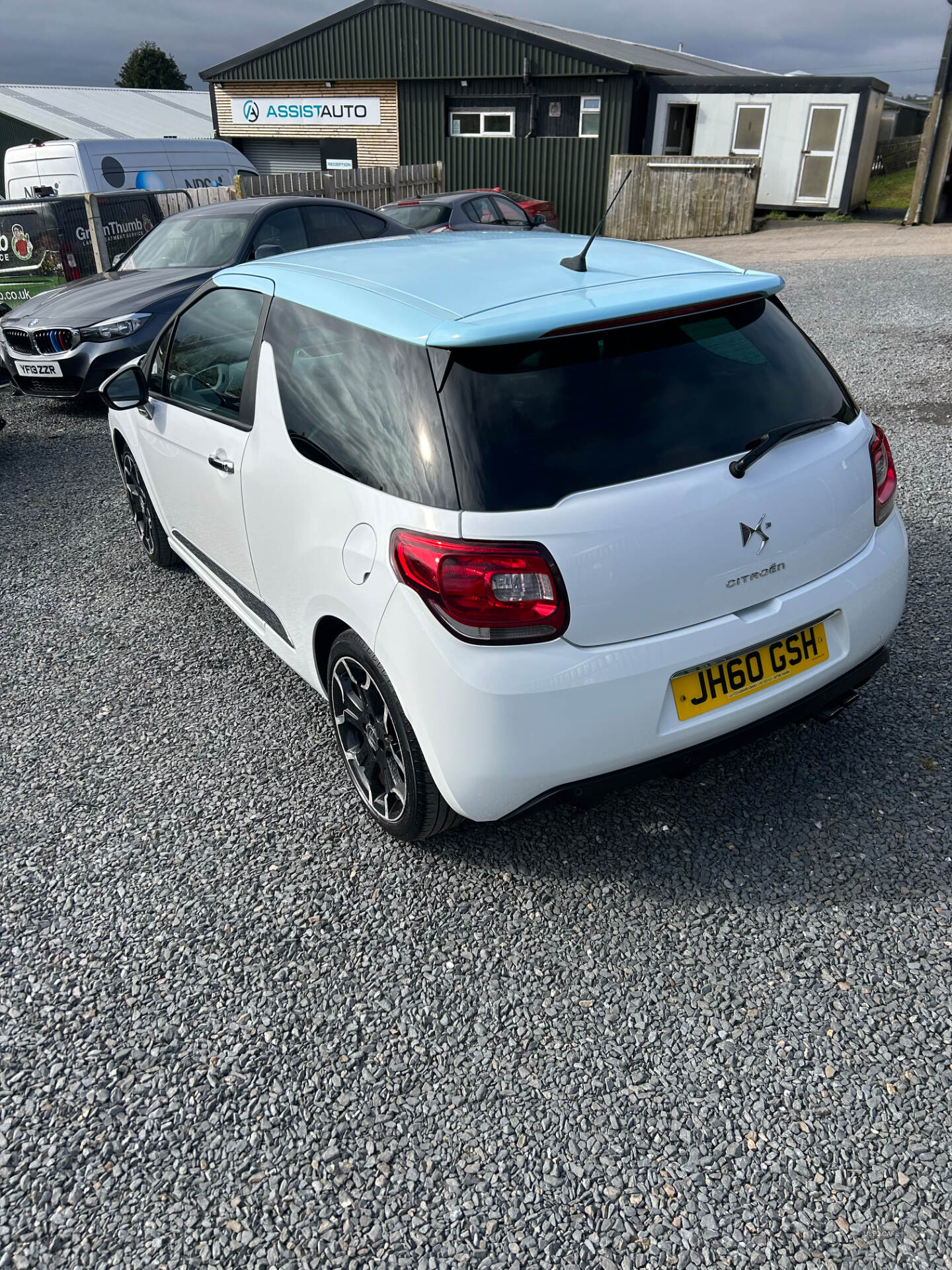 Citroen DS3 HATCHBACK in Down