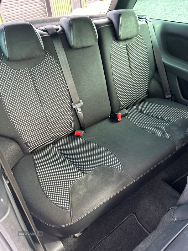 Citroen DS3 HATCHBACK in Down