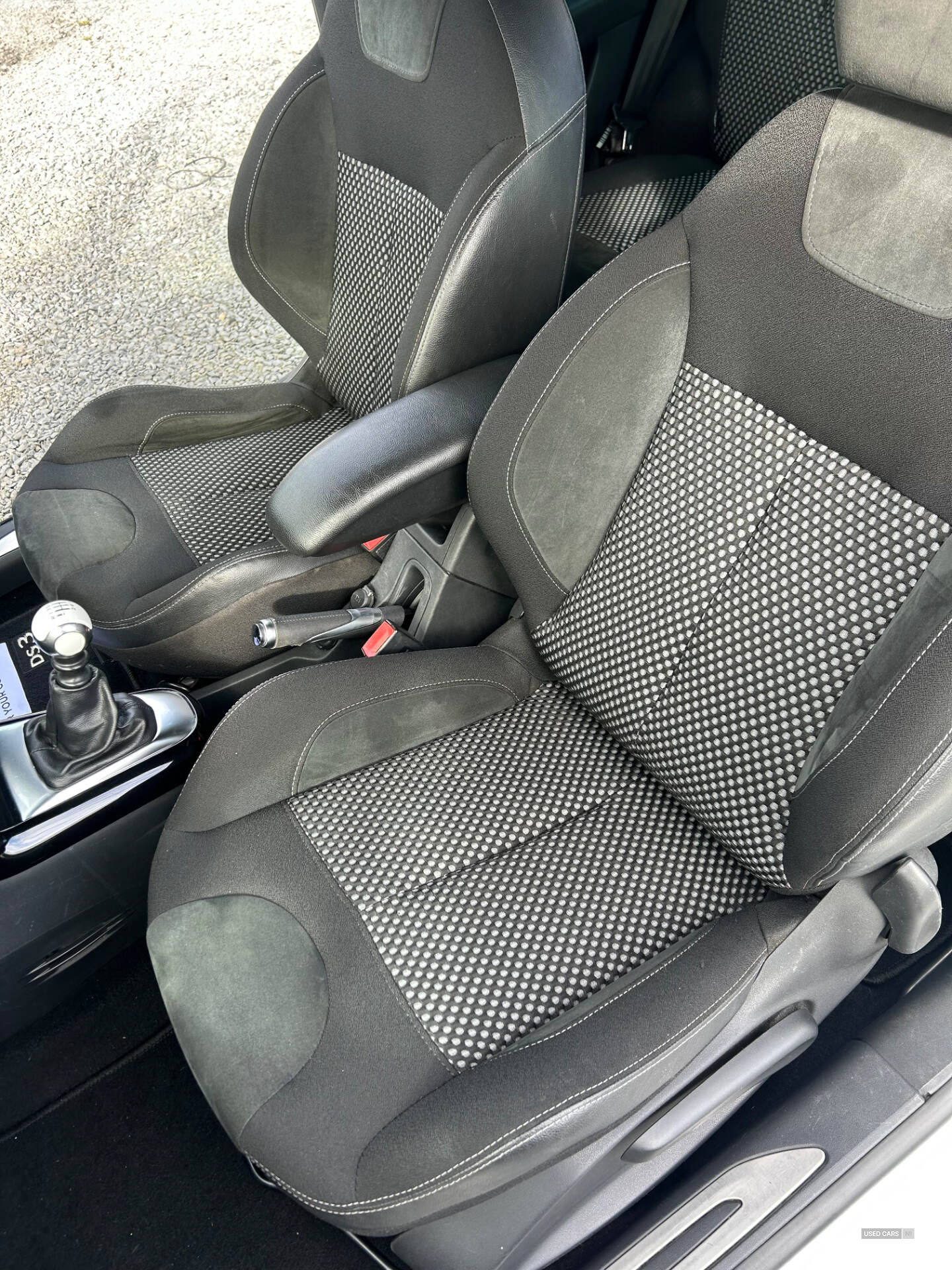 Citroen DS3 HATCHBACK in Down