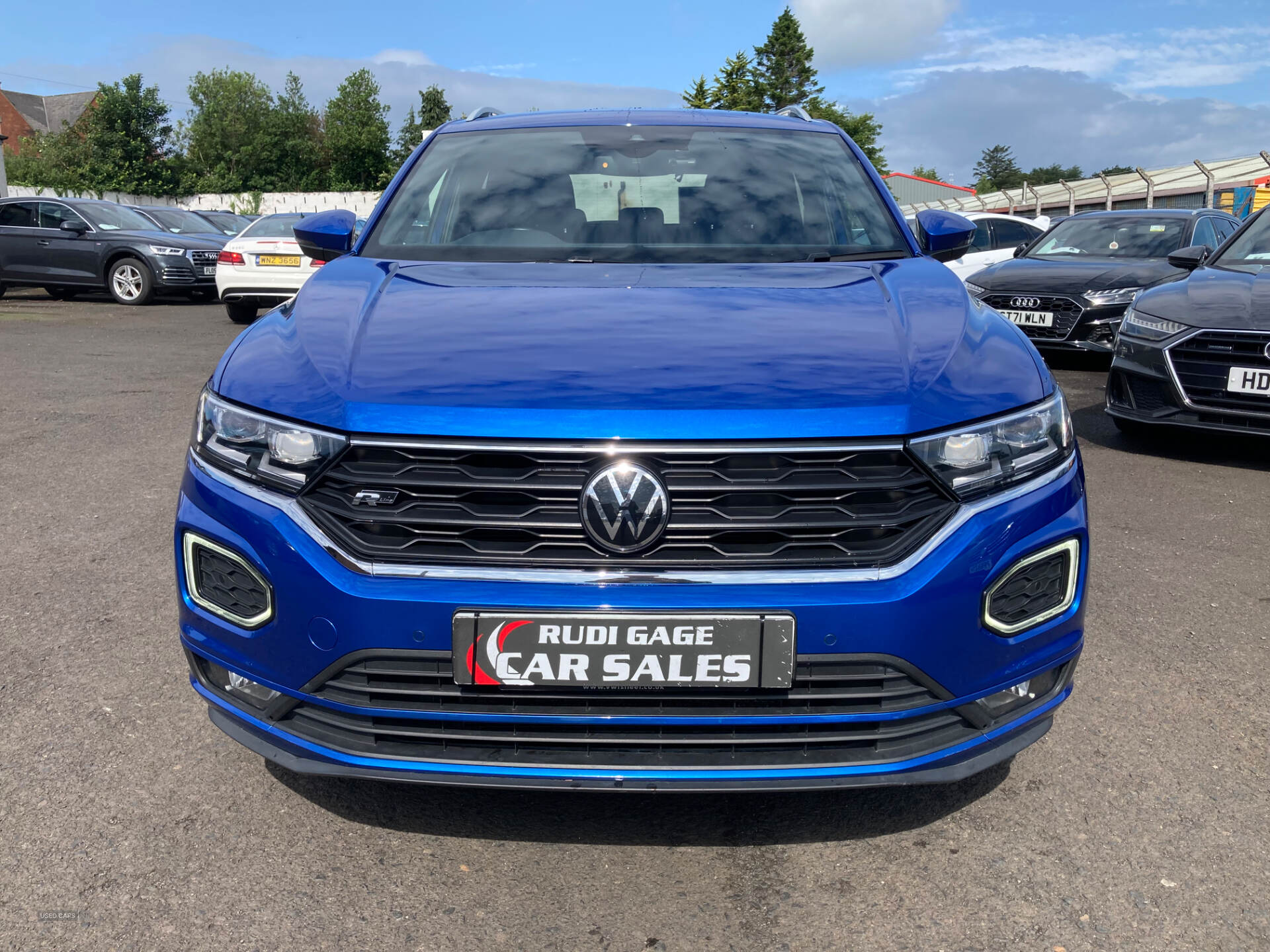 Volkswagen T-Roc HATCHBACK in Antrim
