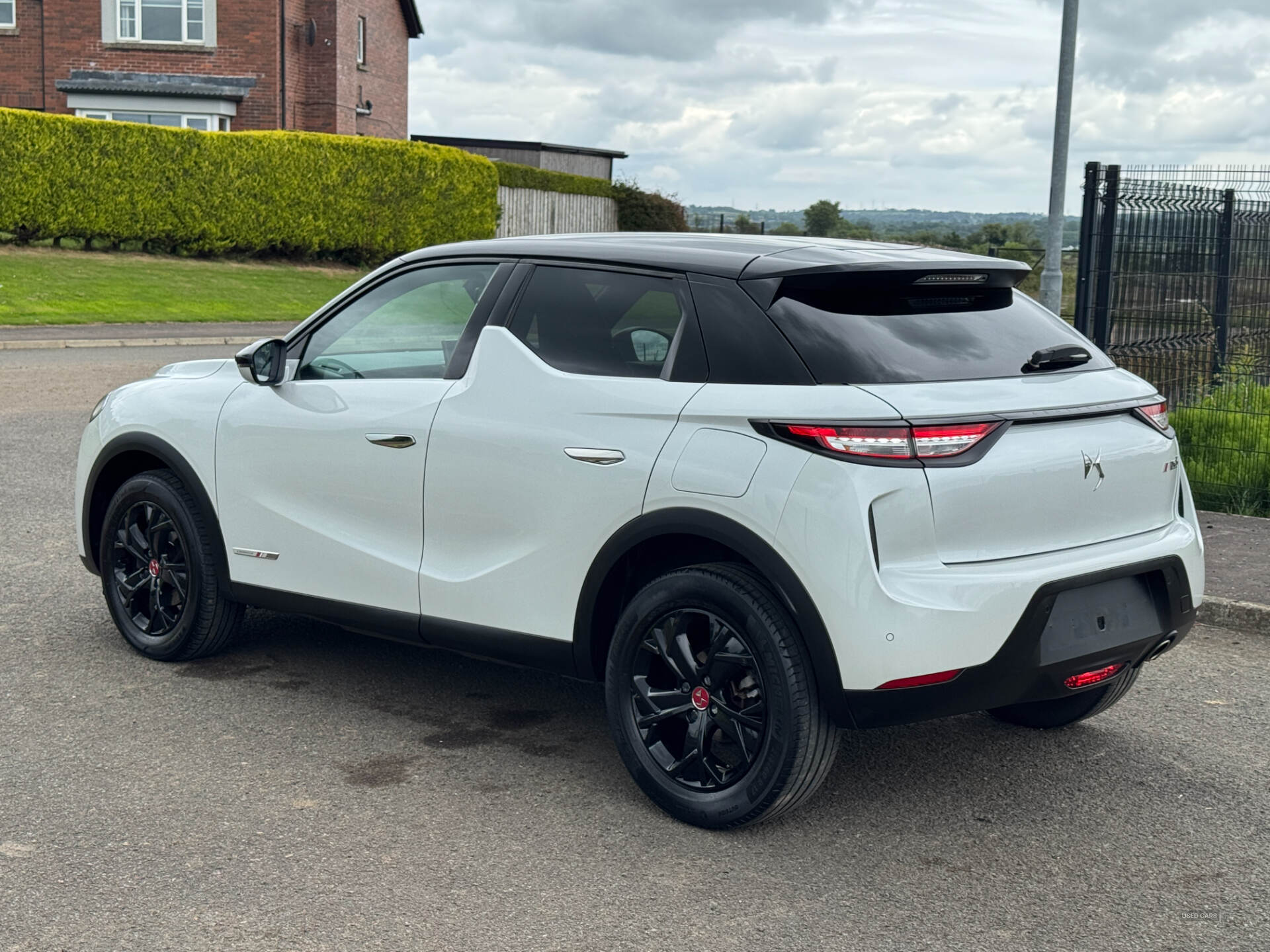 DS 3 Crossback PERFORMANCE LINE 1.5 BLUEHDI in Antrim