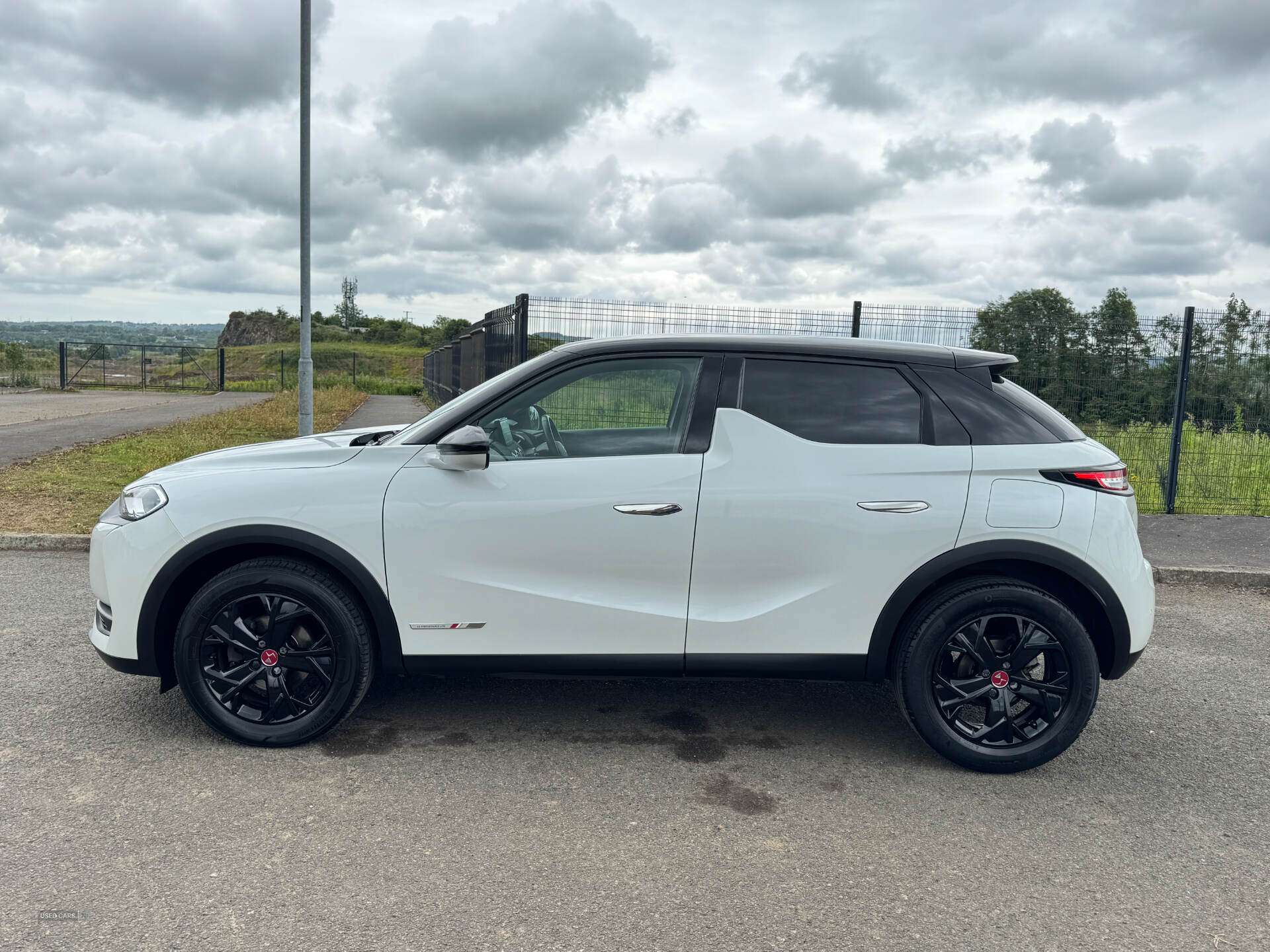 DS 3 Crossback PERFORMANCE LINE 1.5 BLUEHDI in Antrim