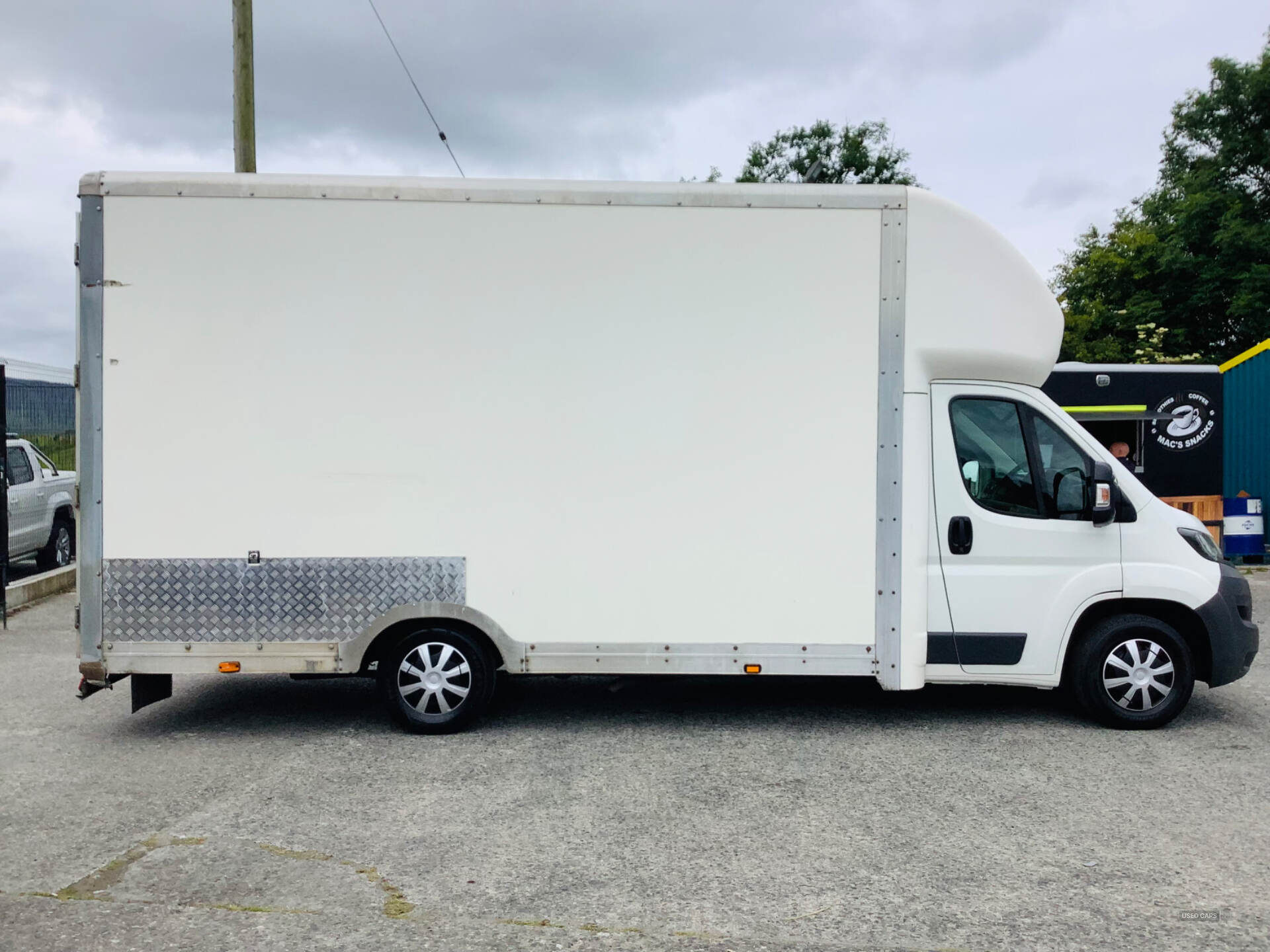 Peugeot Boxer 335 L3 DIESEL in Down