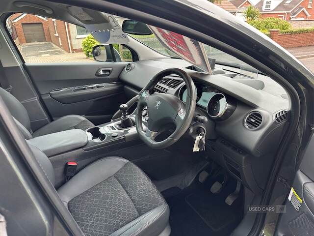 Peugeot 3008 DIESEL ESTATE in Antrim