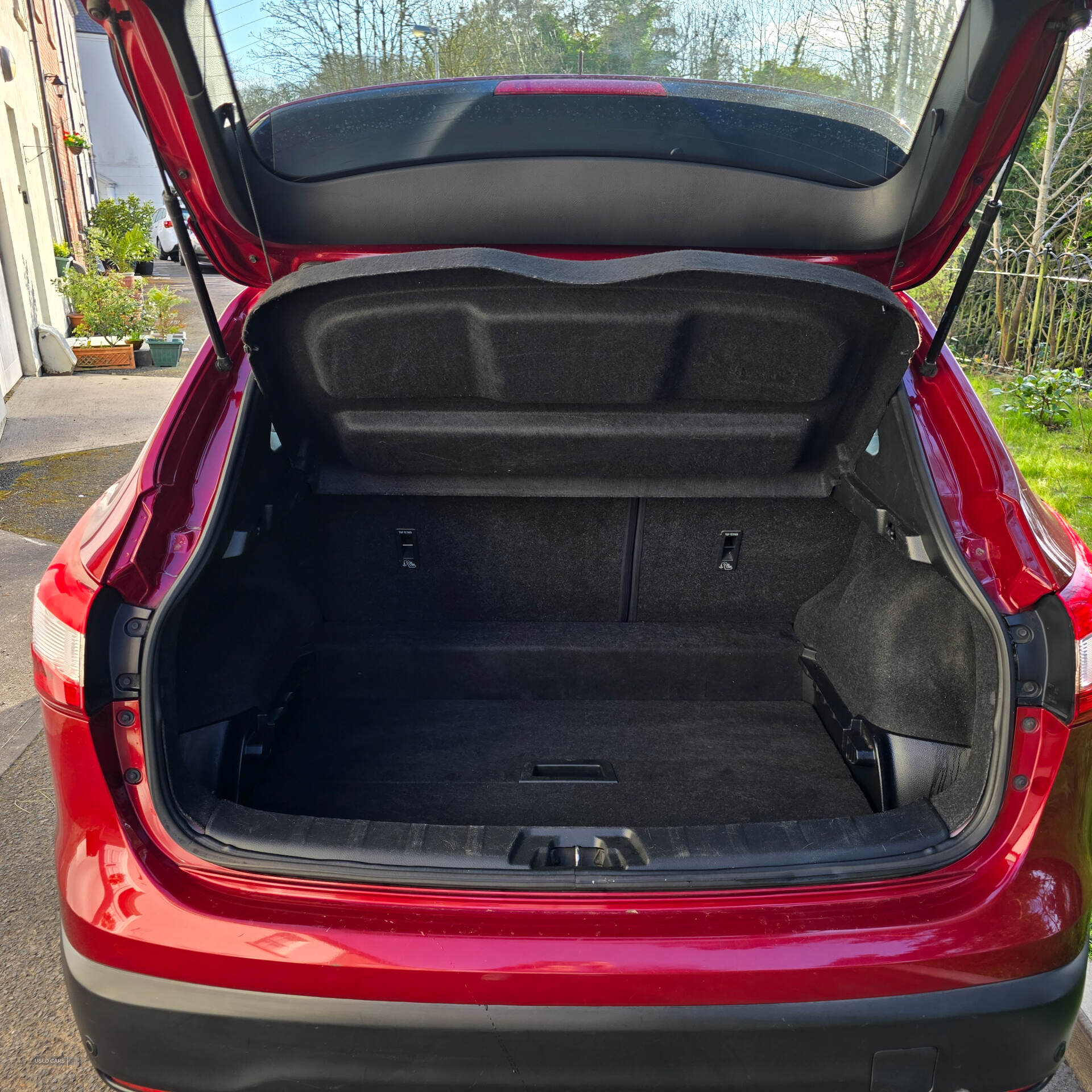 Feb 2014 Nissan Qashqai 1.2 DiG-T Acenta [Smart Vision Pack] 5dr
