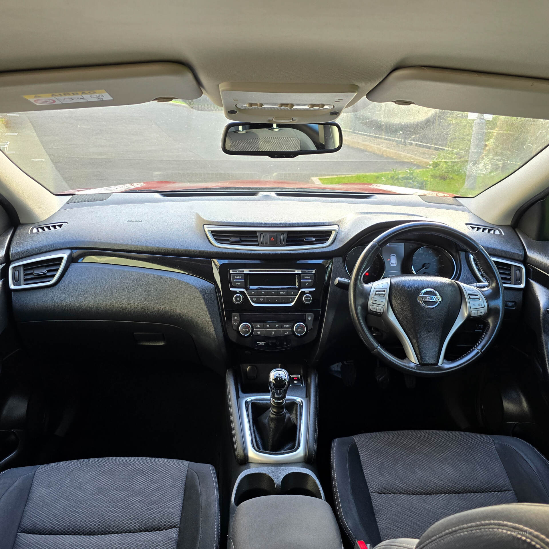 Feb 2014 Nissan Qashqai 1.2 DiG-T Acenta [Smart Vision Pack] 5dr