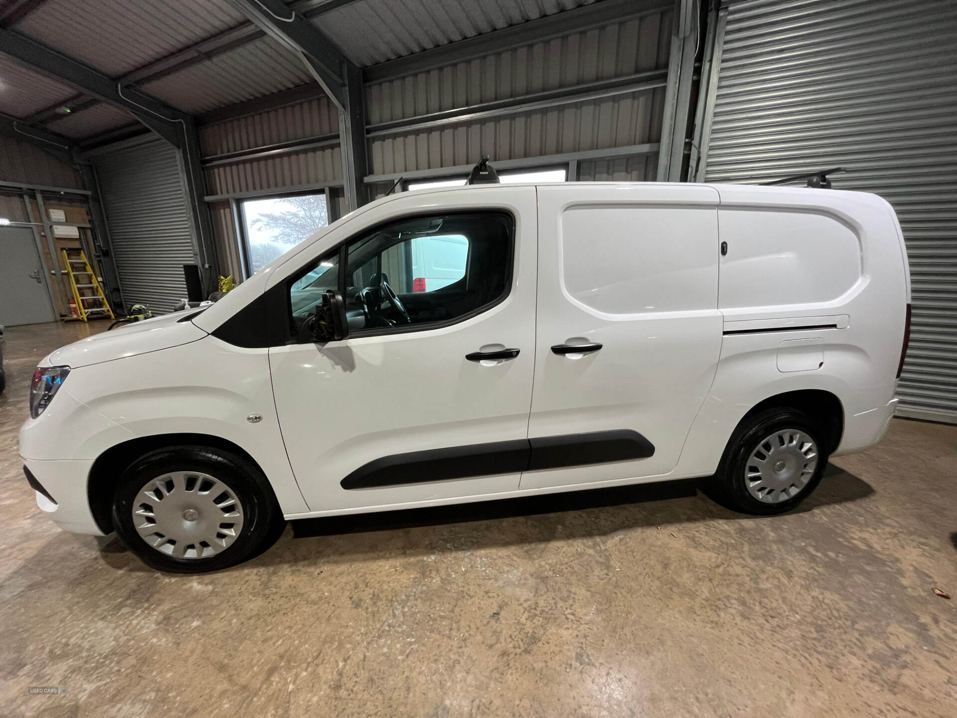 Sep 2020 Vauxhall Combo 2300 1.5 Turbo D 100ps H1 Sportive Van