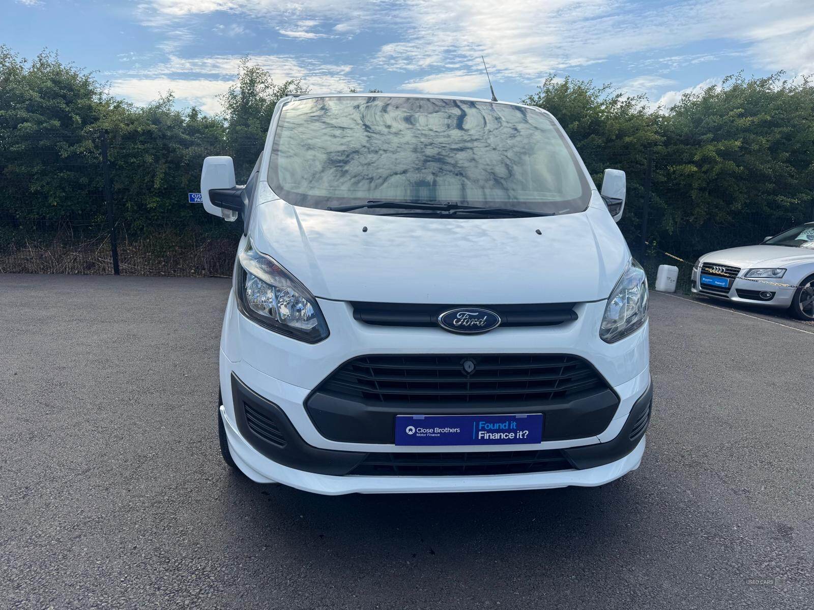 Mar 2015 Ford Transit Custom - NO VAT