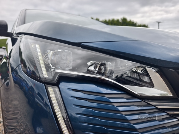 Peugeot 5008 DIESEL ESTATE in Fermanagh