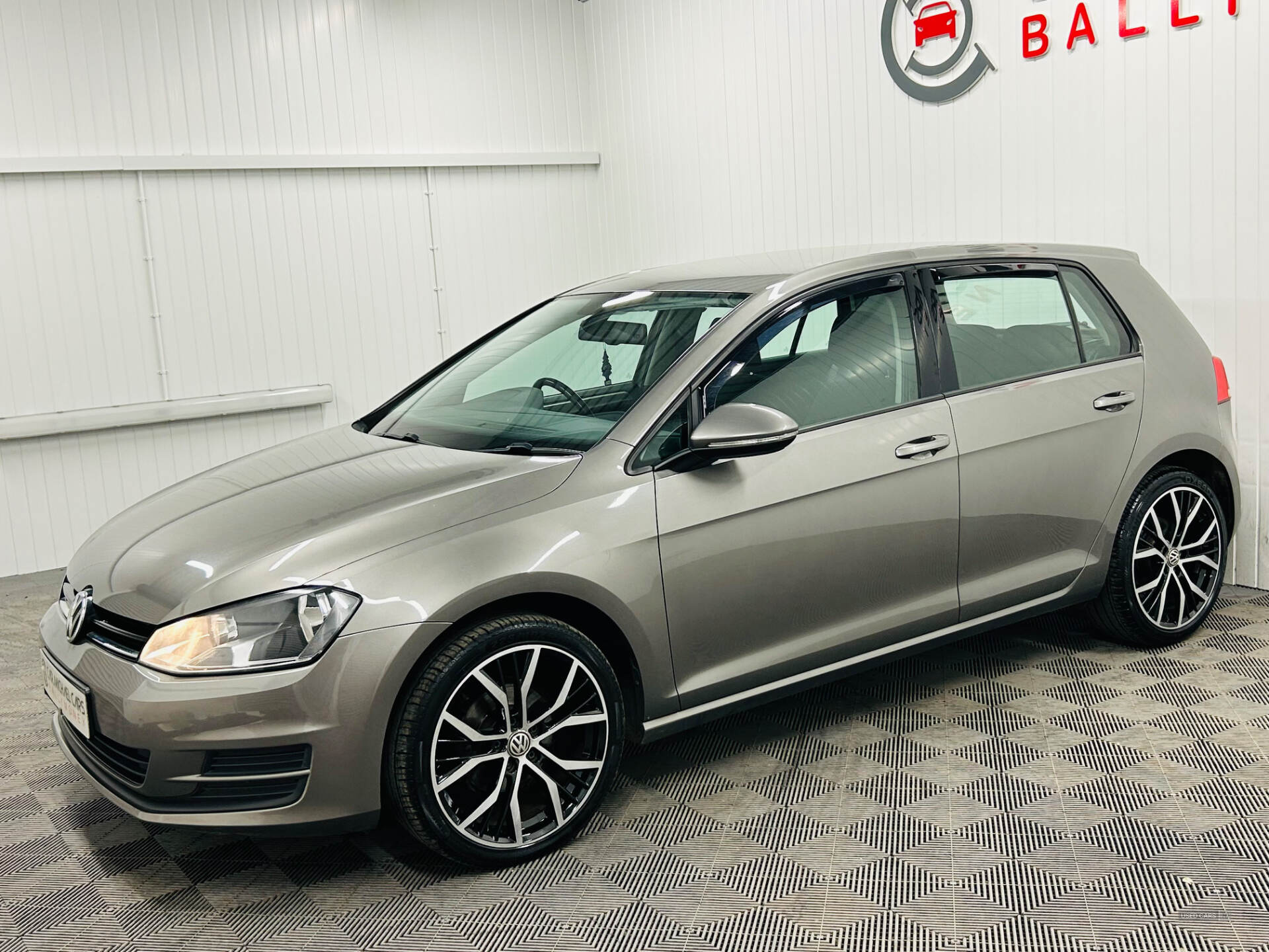 Volkswagen Golf DIESEL HATCHBACK in Antrim