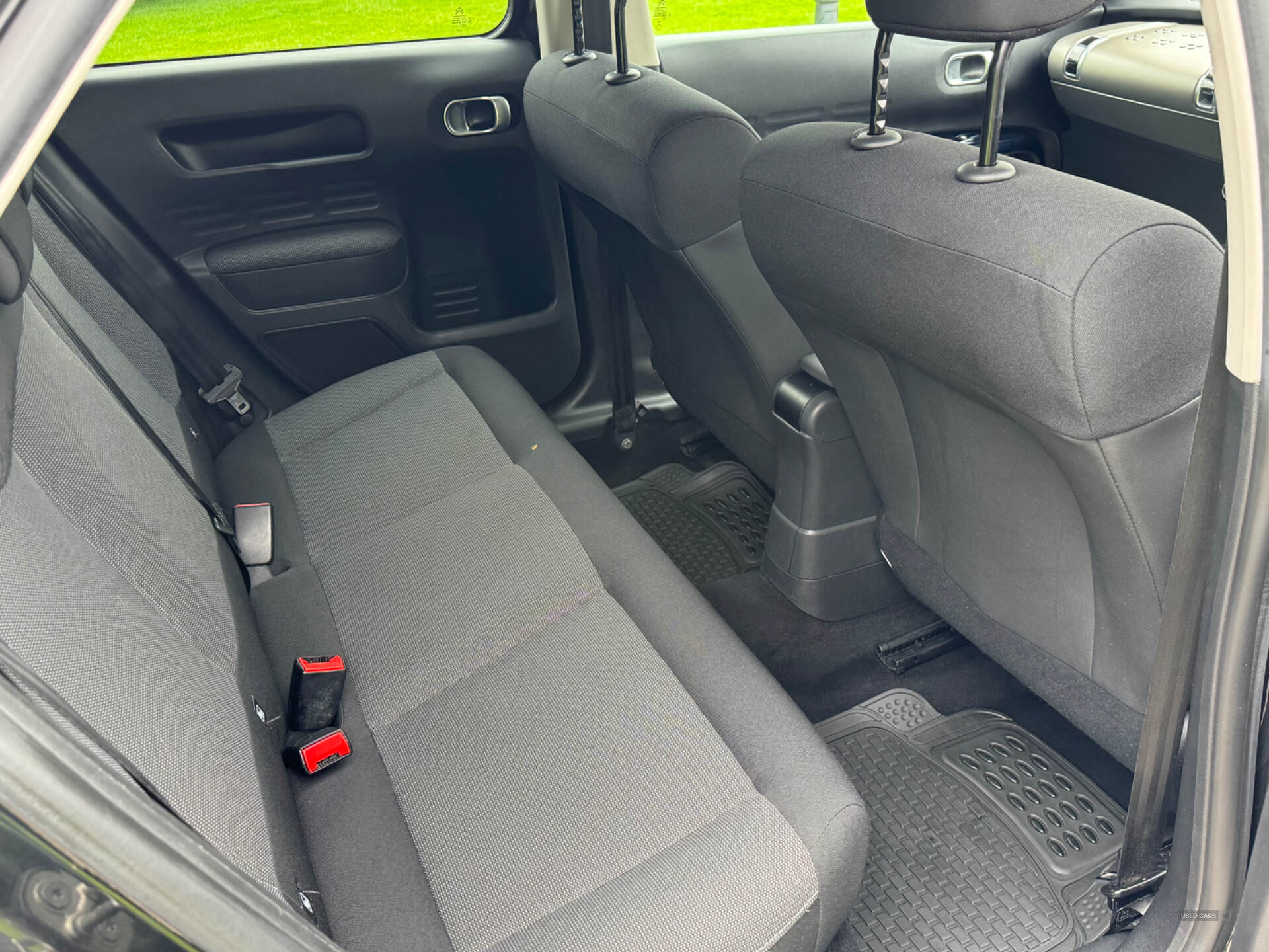 Feb 2016 Citroen C4 Cactus 1.6 BlueHDi Flair 5dr