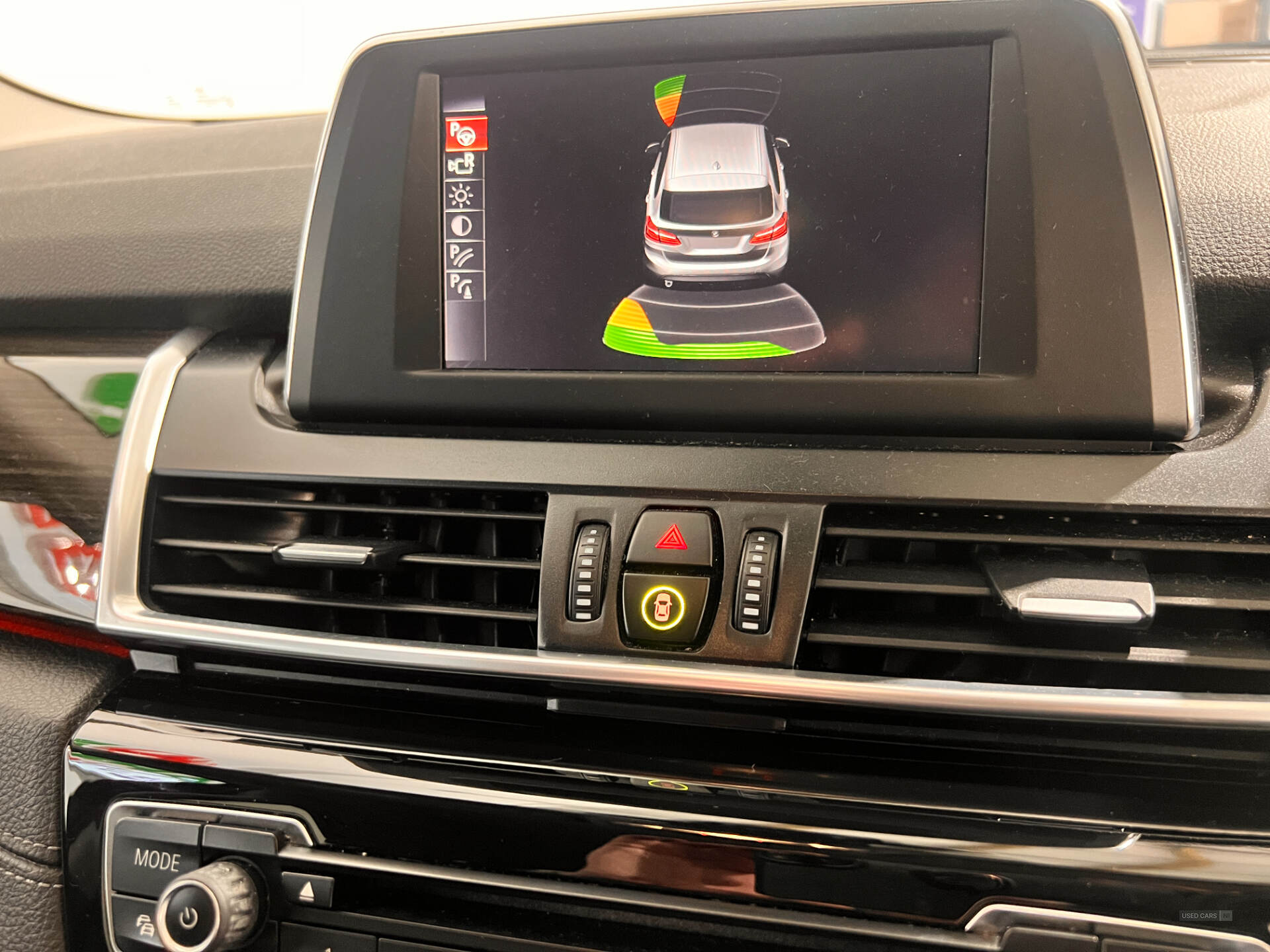 Oct 2016 BMW 2 Series 218d Luxury 5dr [Nav] Step Auto
