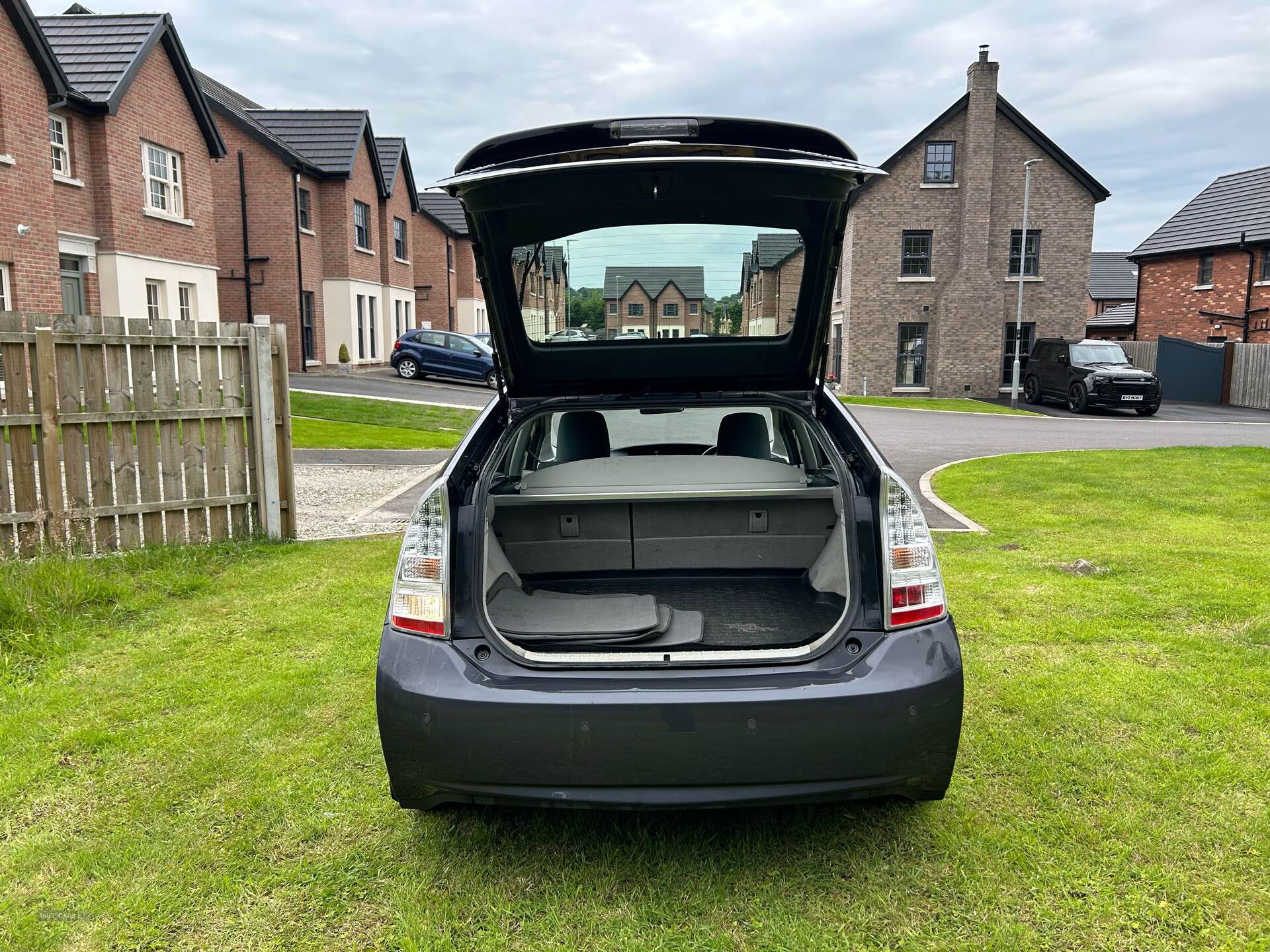 Jan 2012 Toyota Prius 1.8 VVTi T4 5dr CVT Auto