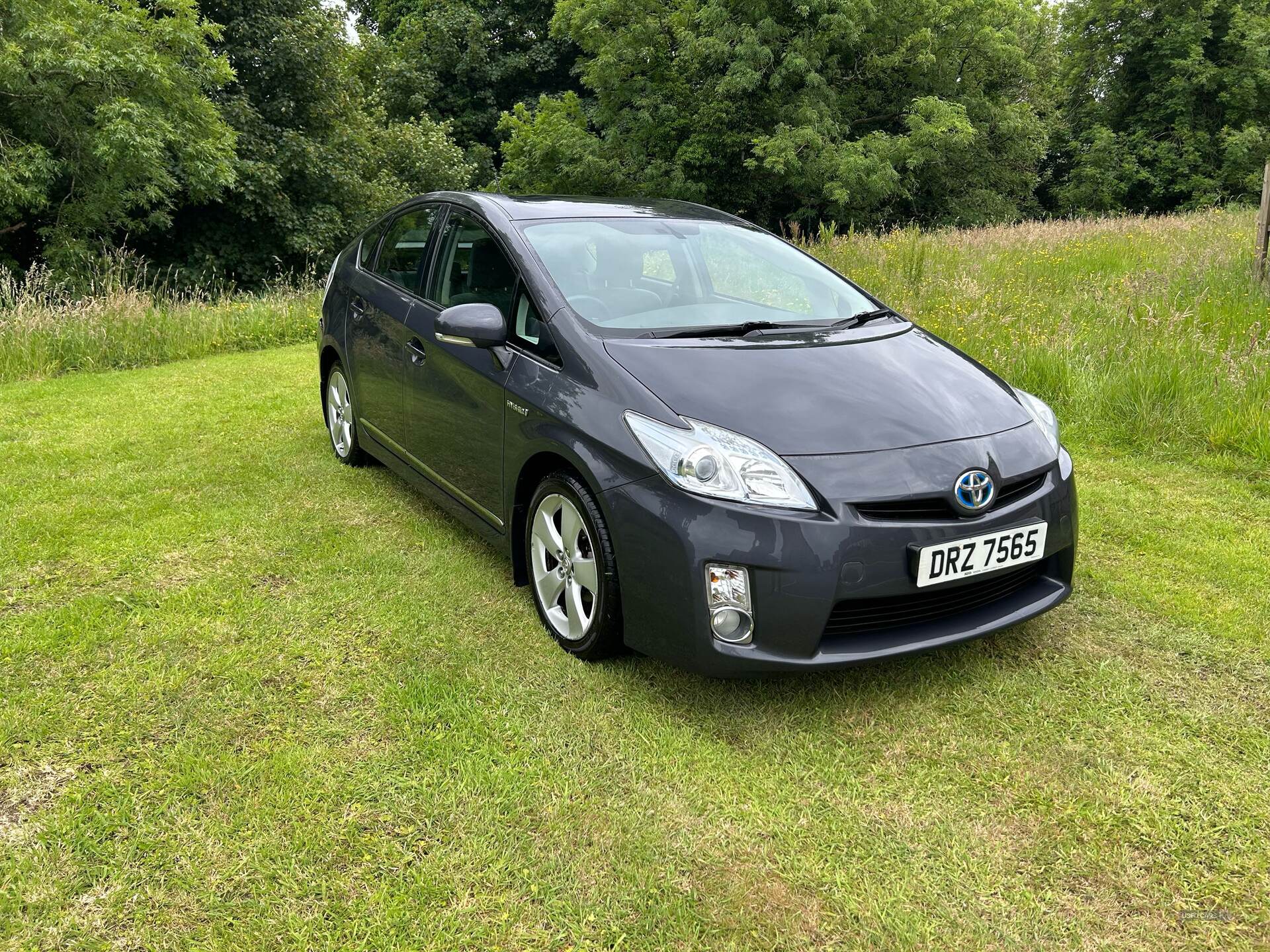 Jan 2012 Toyota Prius 1.8 VVTi T4 5dr CVT Auto