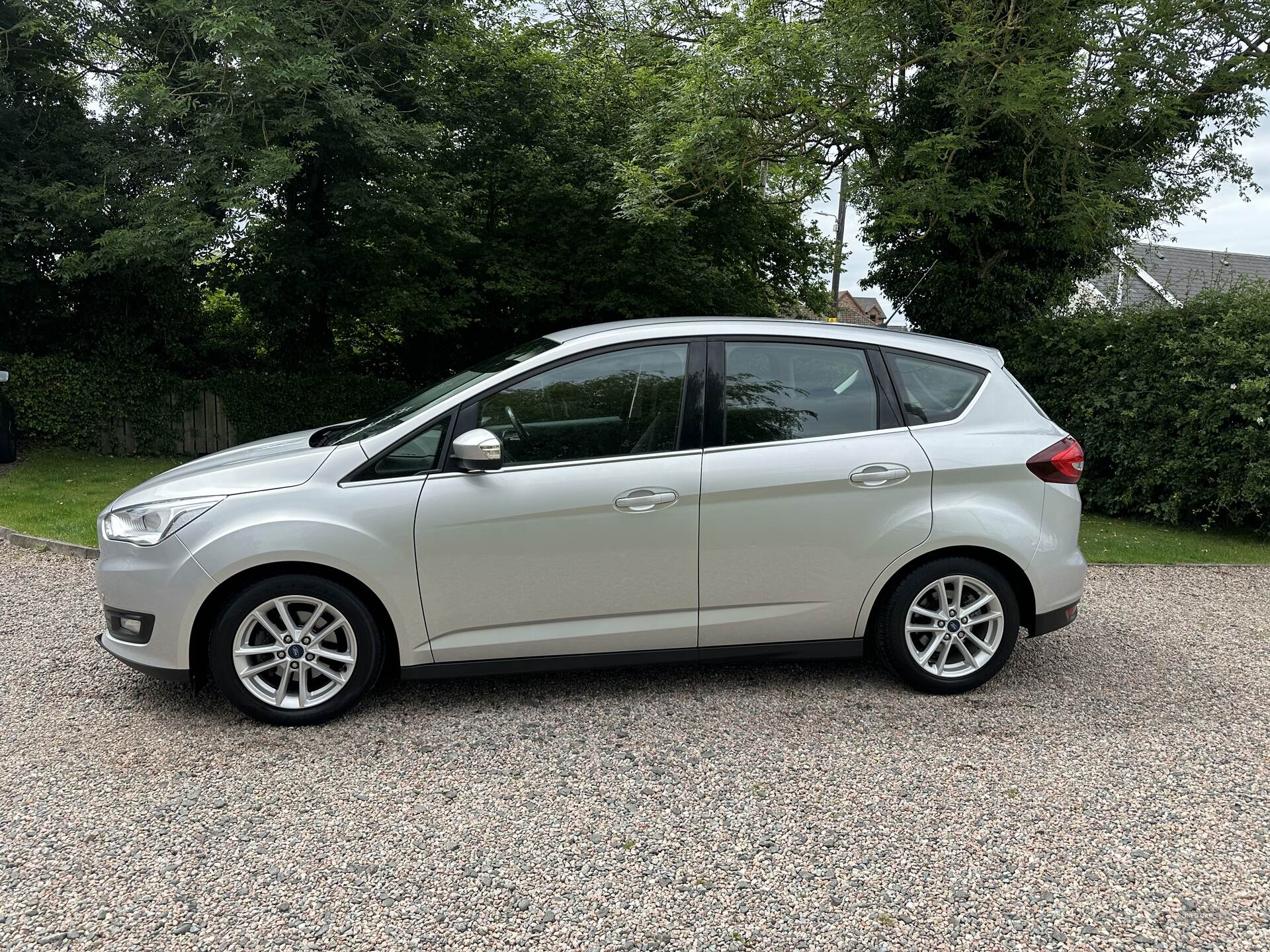 Apr 2016 Ford Focus C-max 1.5 TDCi Zetec 5dr