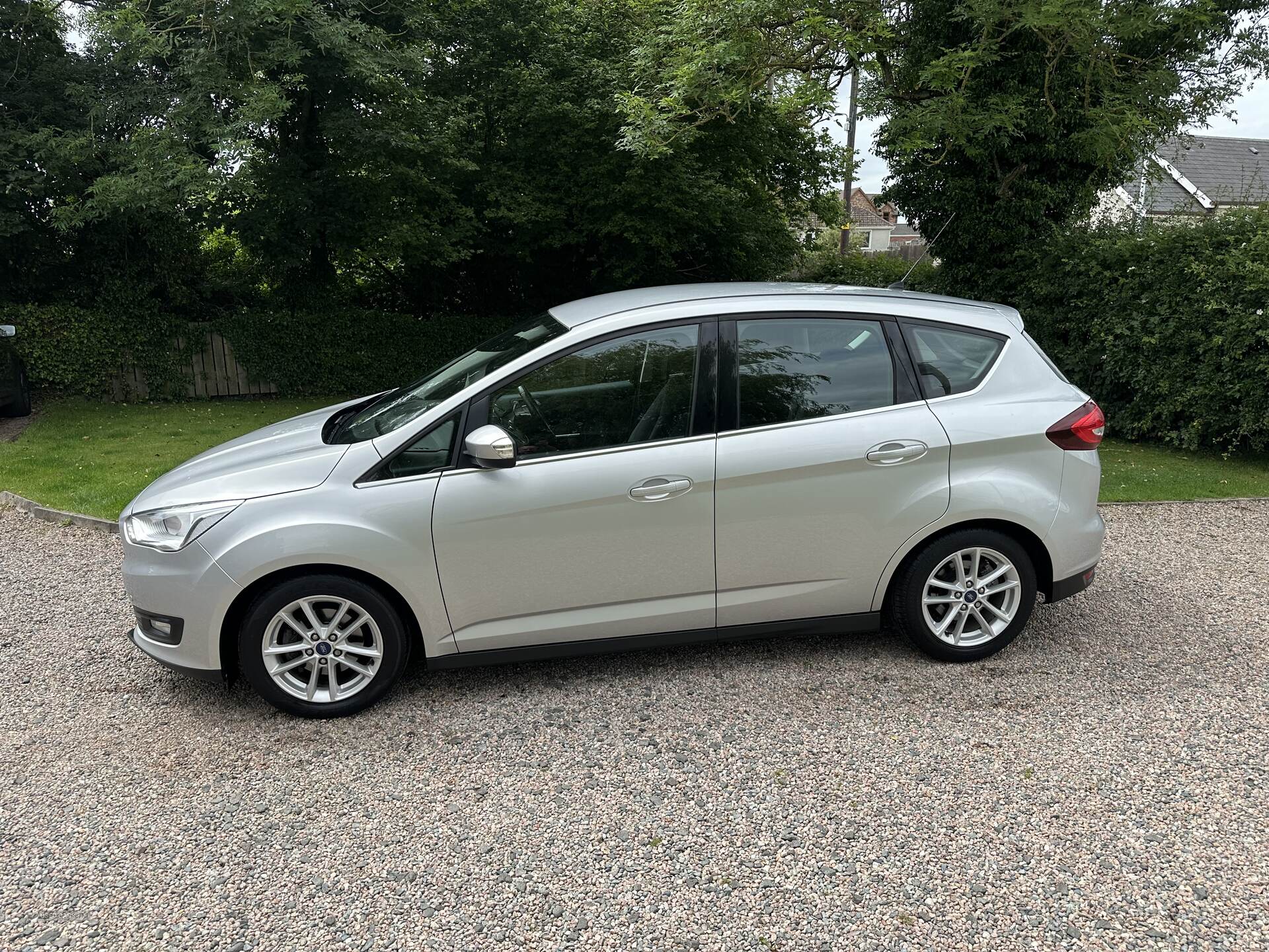 Apr 2016 Ford Focus C-max 1.5 TDCi Zetec 5dr