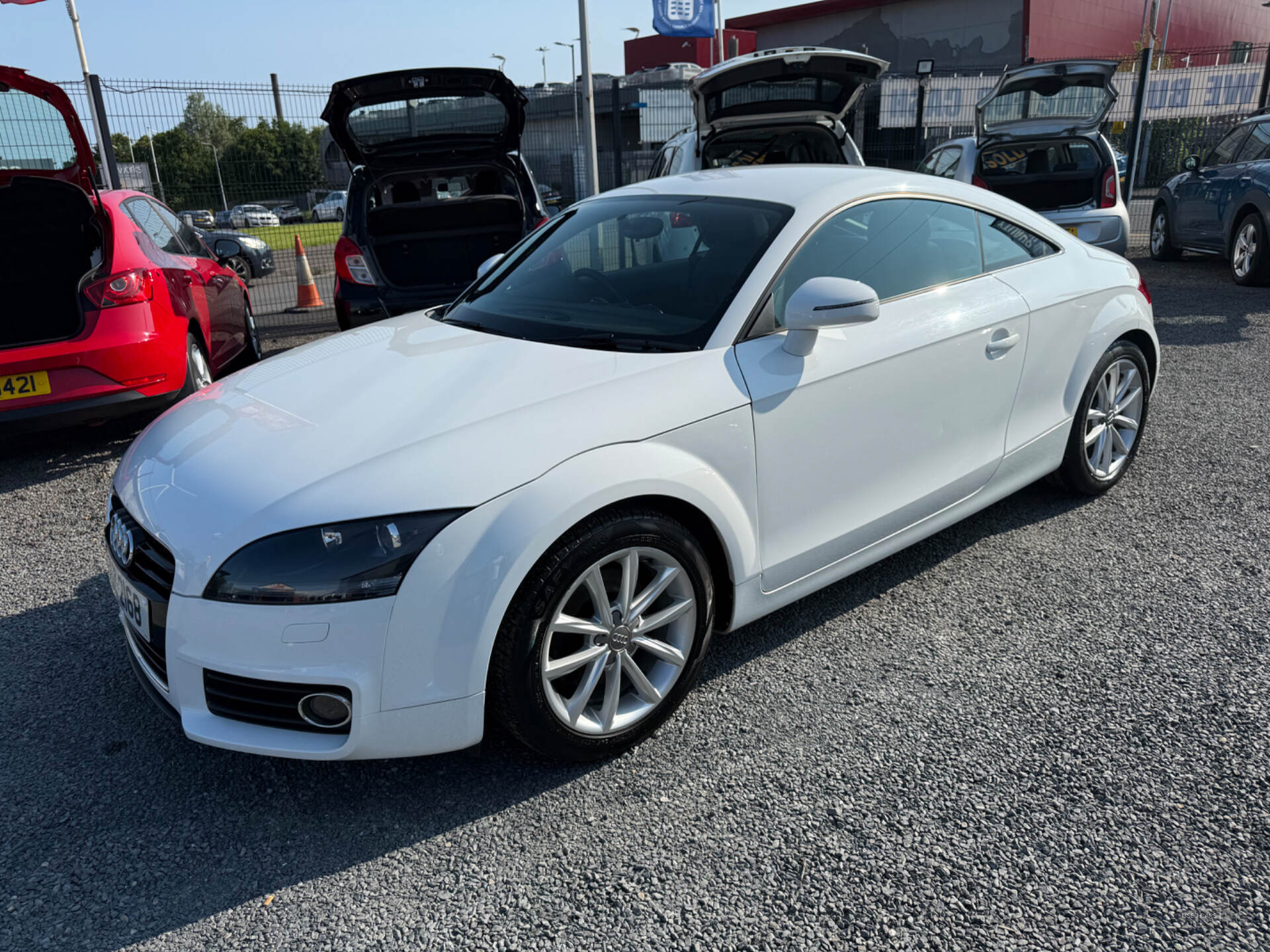 Audi TT COUPE in Down
