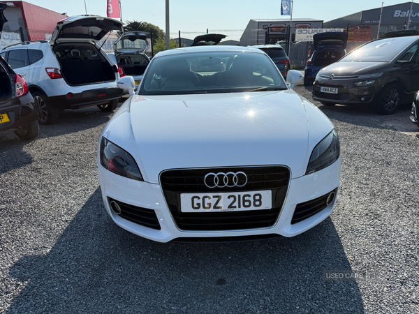 Audi TT COUPE in Down