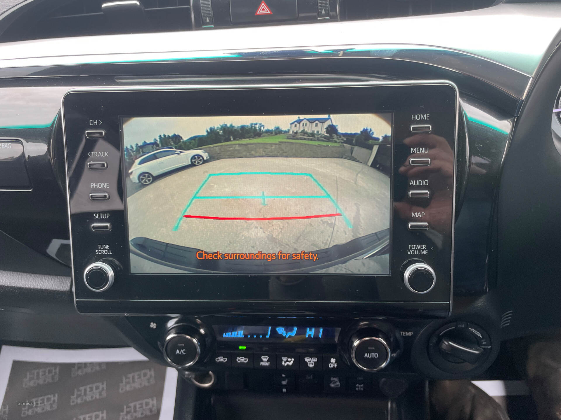 Mar 2021 Toyota Hilux Invincible D/Cab Pick Up 2.4 D-4D Auto