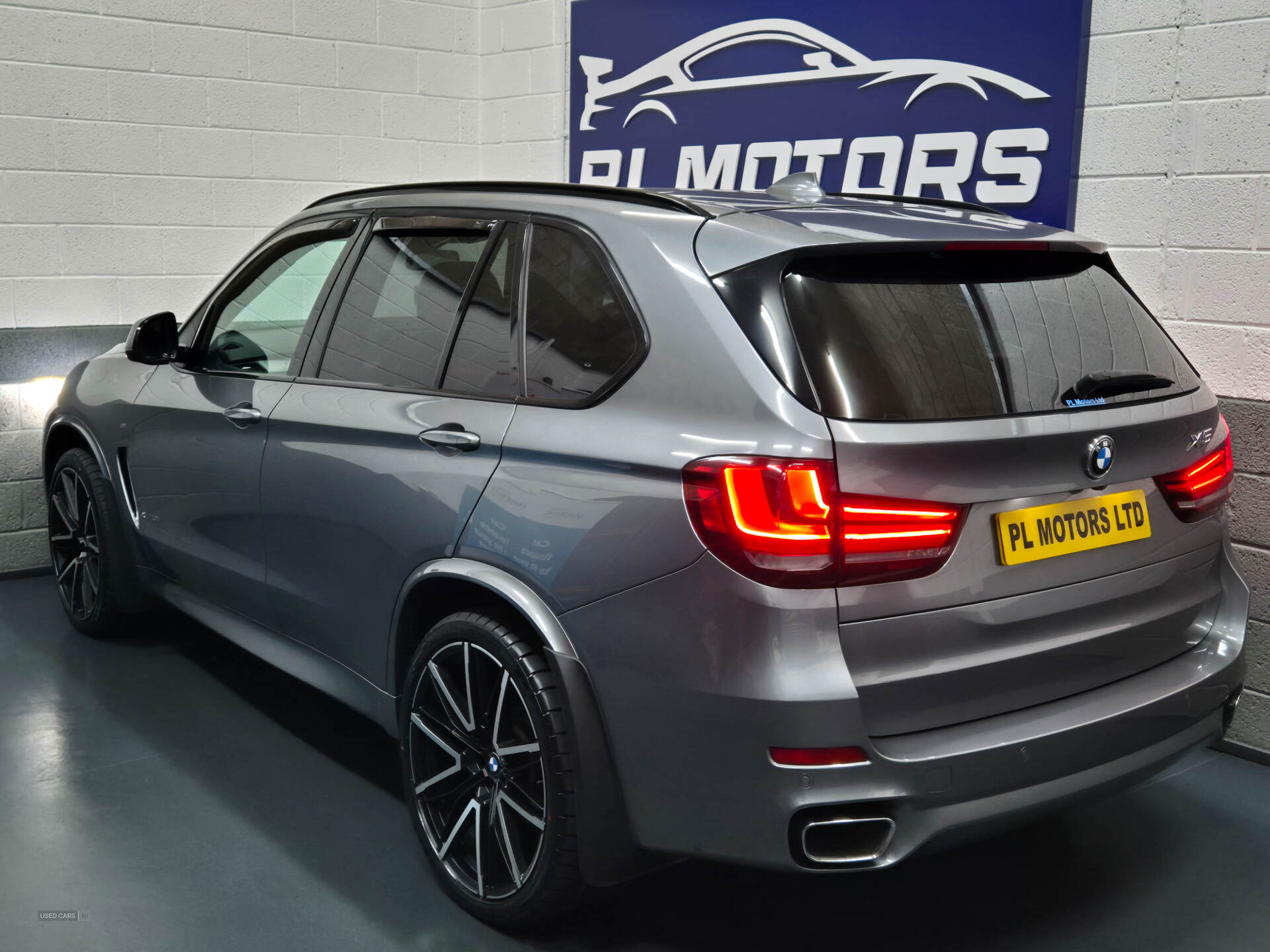 Mar 2017 BMW X5 xDrive40d M Sport 5dr Auto