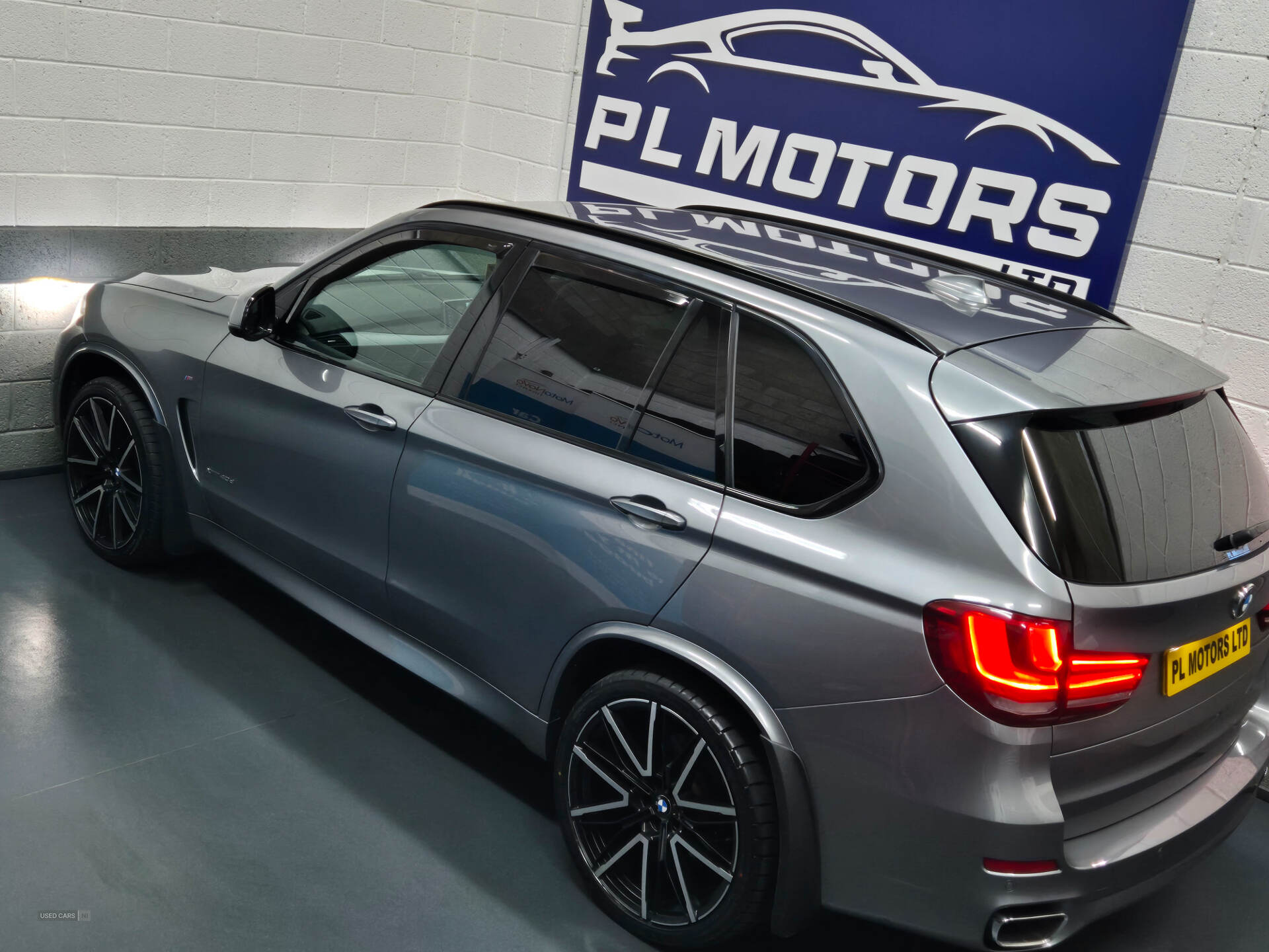 Mar 2017 BMW X5 xDrive40d M Sport 5dr Auto