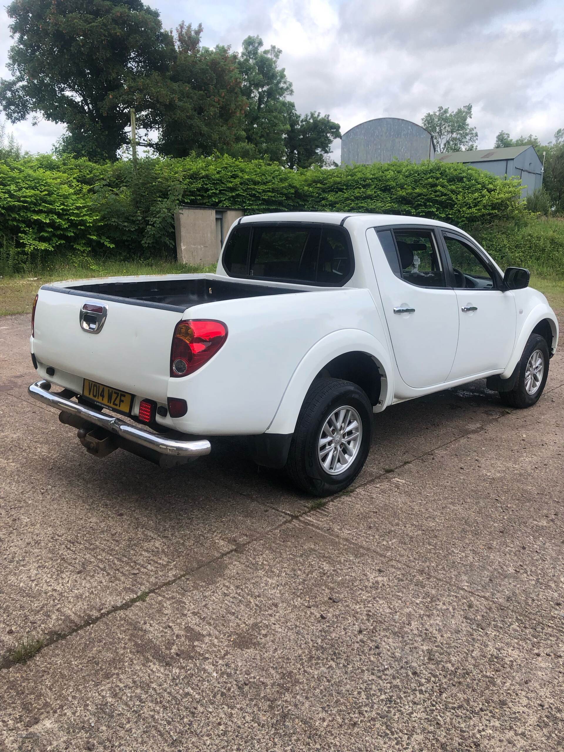 May 2014 Mitsubishi L200 Double Cab DI-D Trojan 4WD 175Bhp