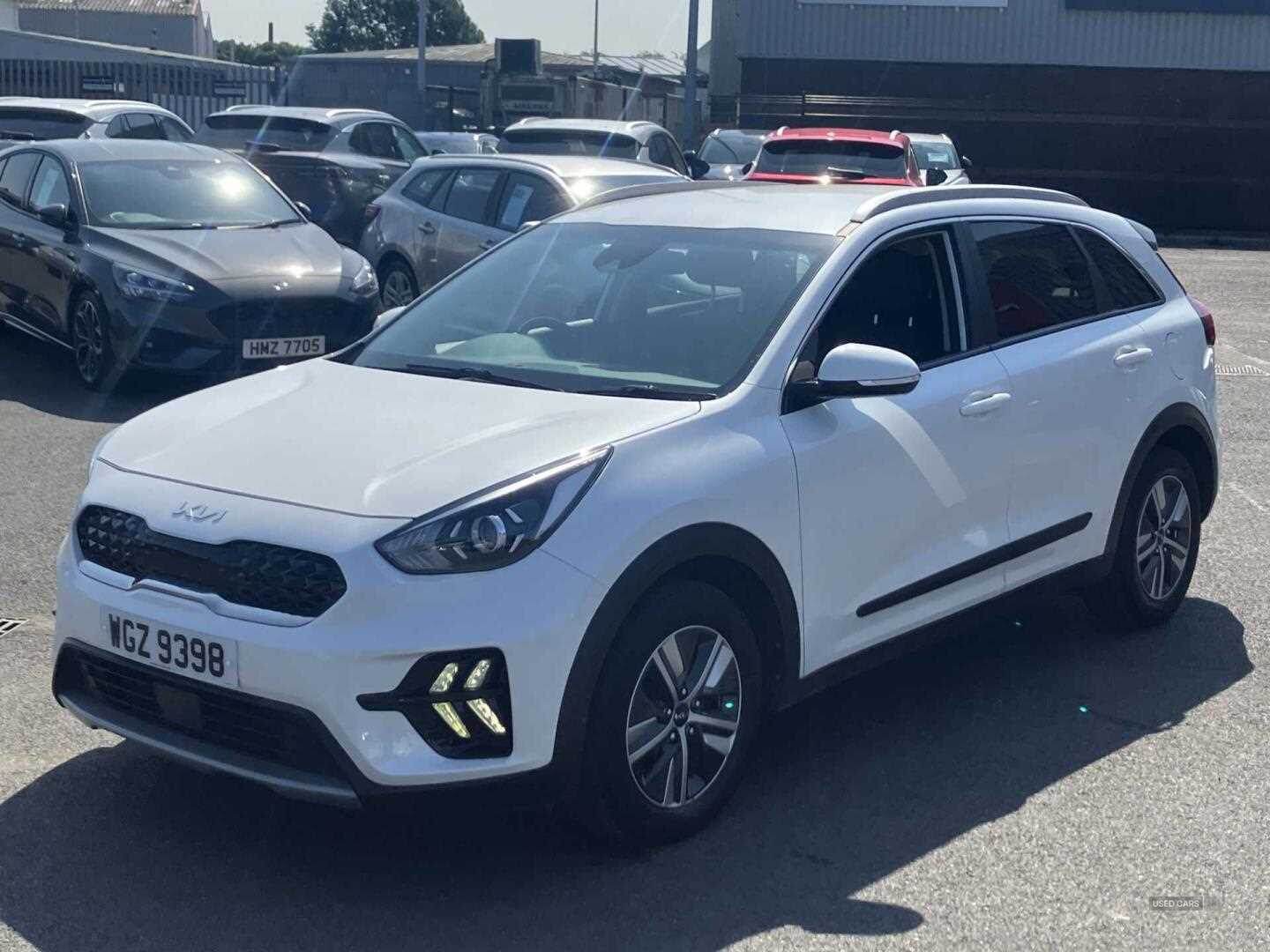 May 2022 Kia Niro 1.6 GDi Hybrid 2 5dr DCT