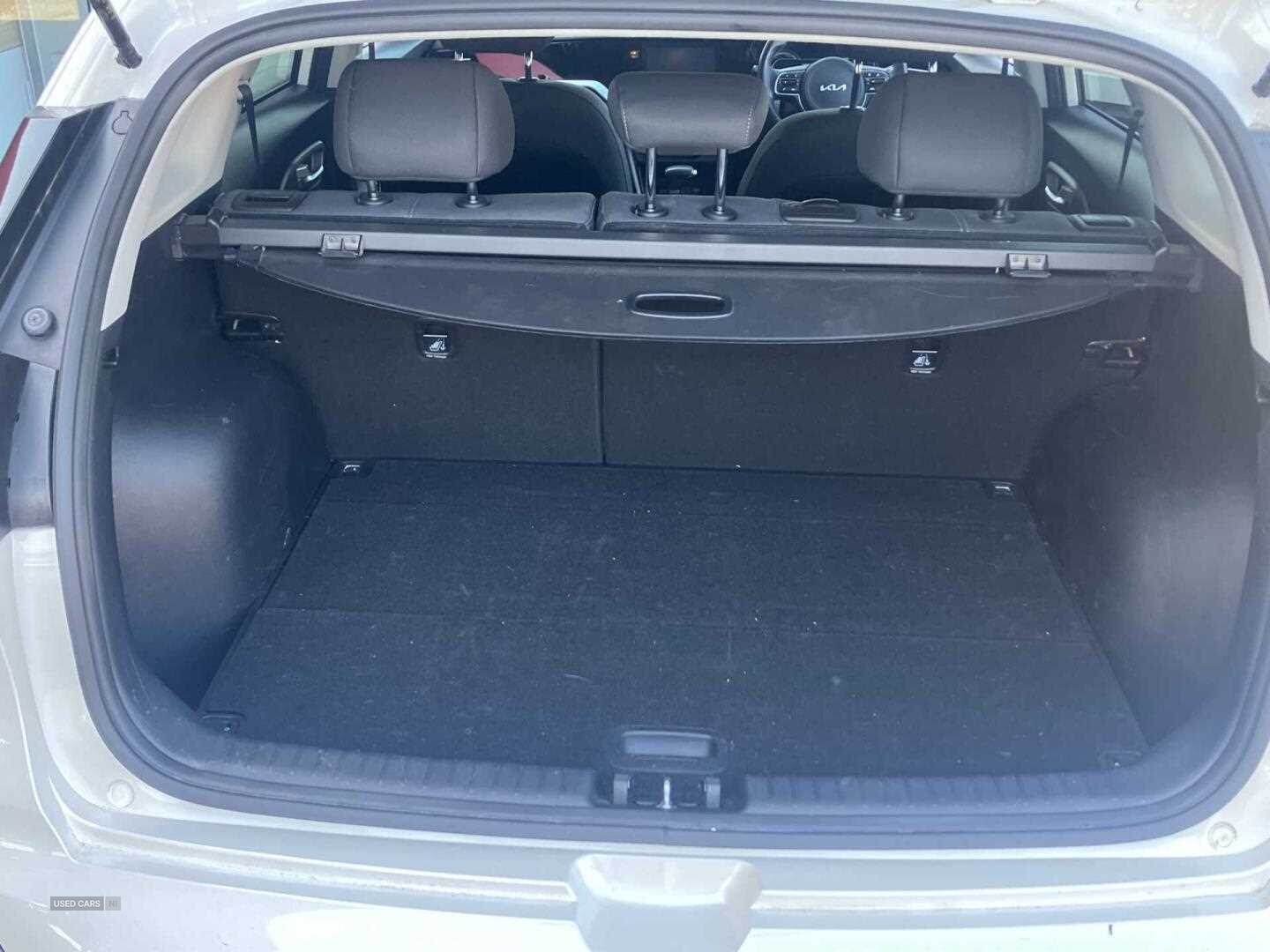 May 2022 Kia Niro 1.6 GDi Hybrid 2 5dr DCT