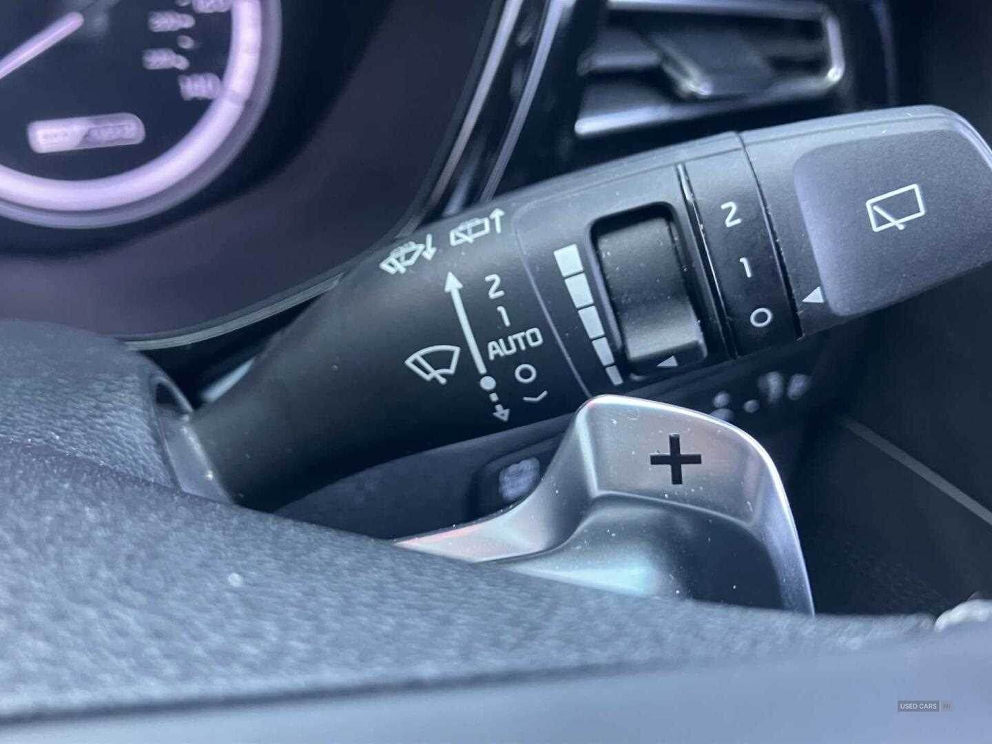 May 2022 Kia Niro 1.6 GDi Hybrid 2 5dr DCT