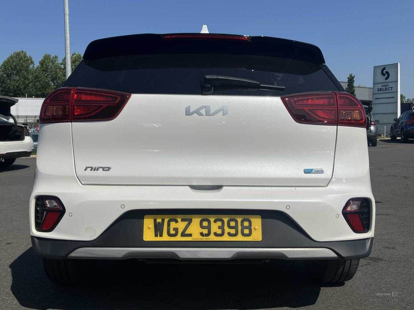 May 2022 Kia Niro 1.6 GDi Hybrid 2 5dr DCT