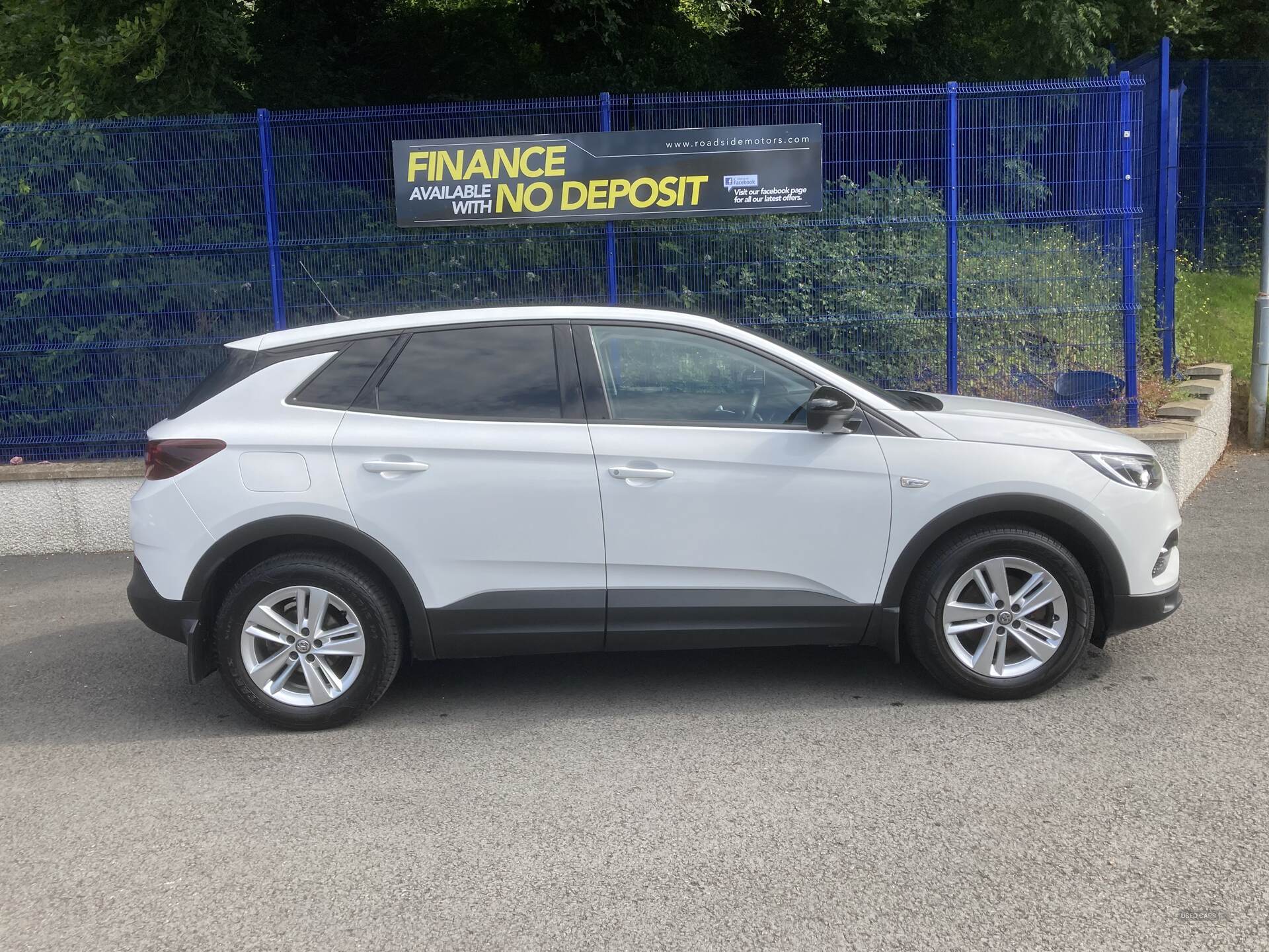 Jun 2020 Vauxhall Grandland X 1.2 Turbo SE 5dr