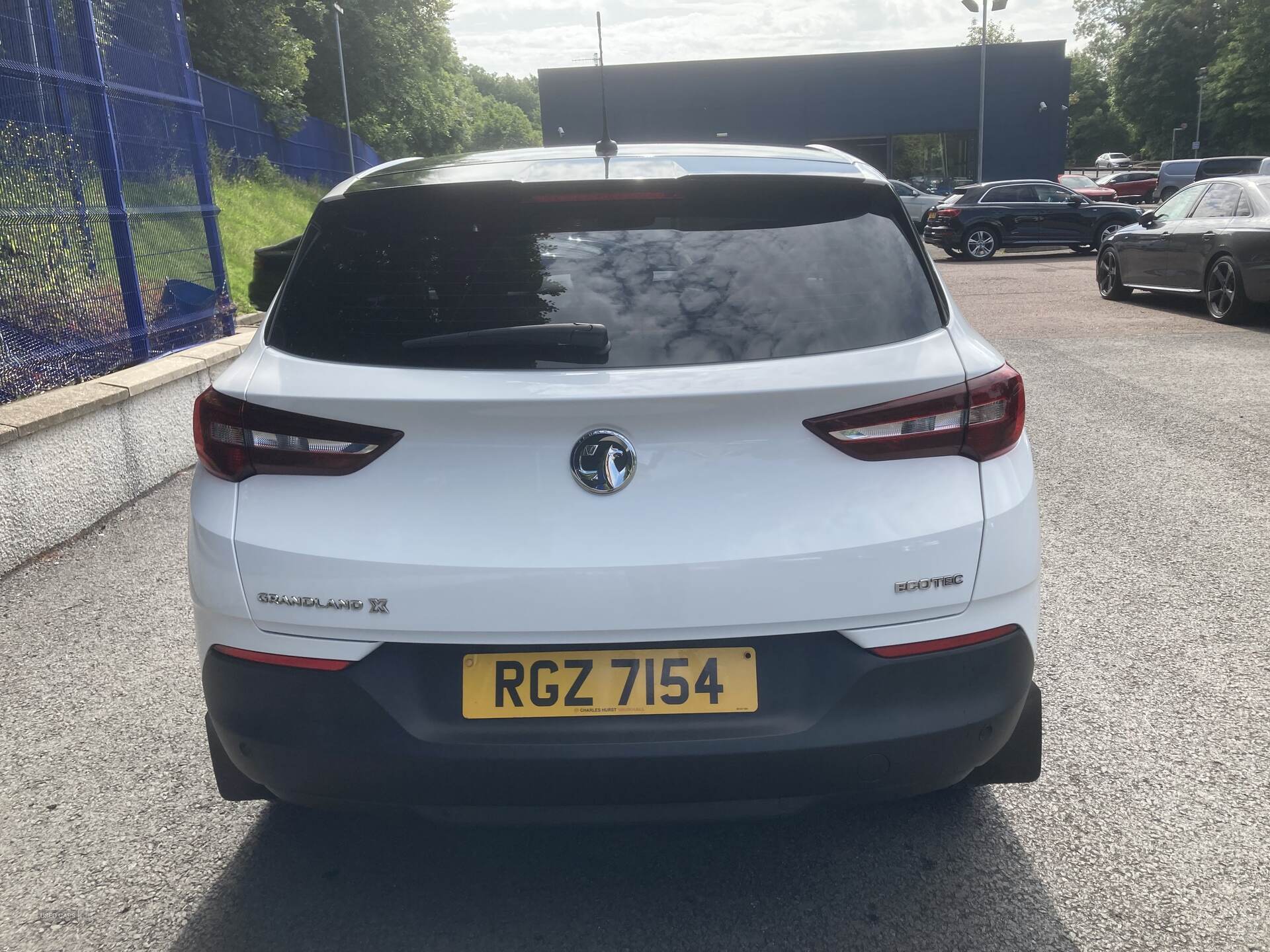 Jun 2020 Vauxhall Grandland X 1.2 Turbo SE 5dr