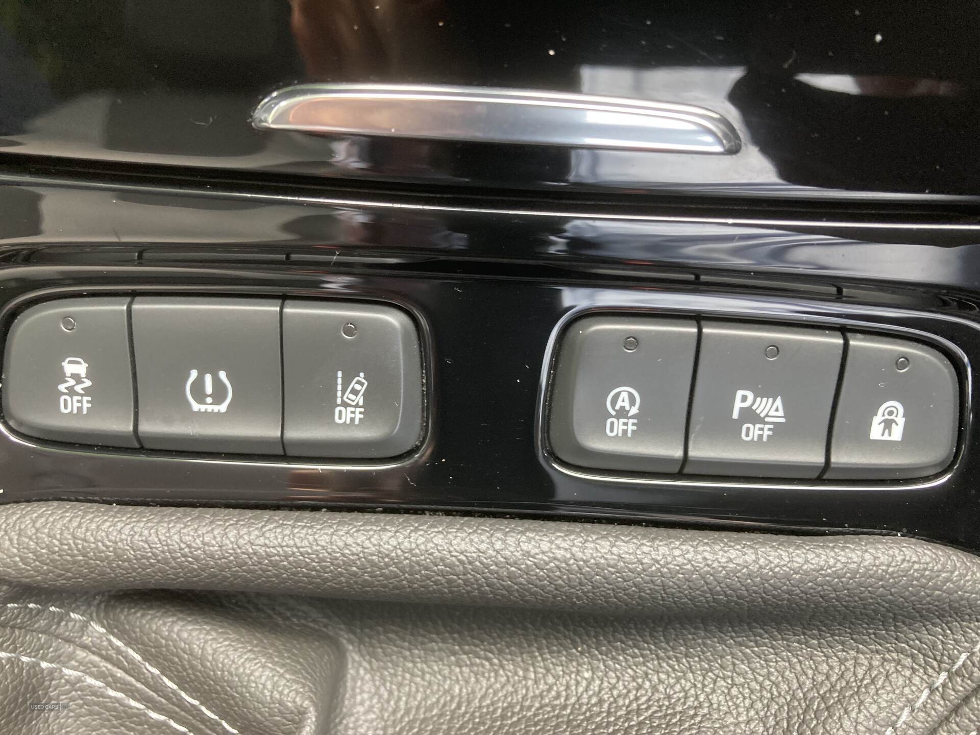 Jun 2020 Vauxhall Grandland X 1.2 Turbo SE 5dr