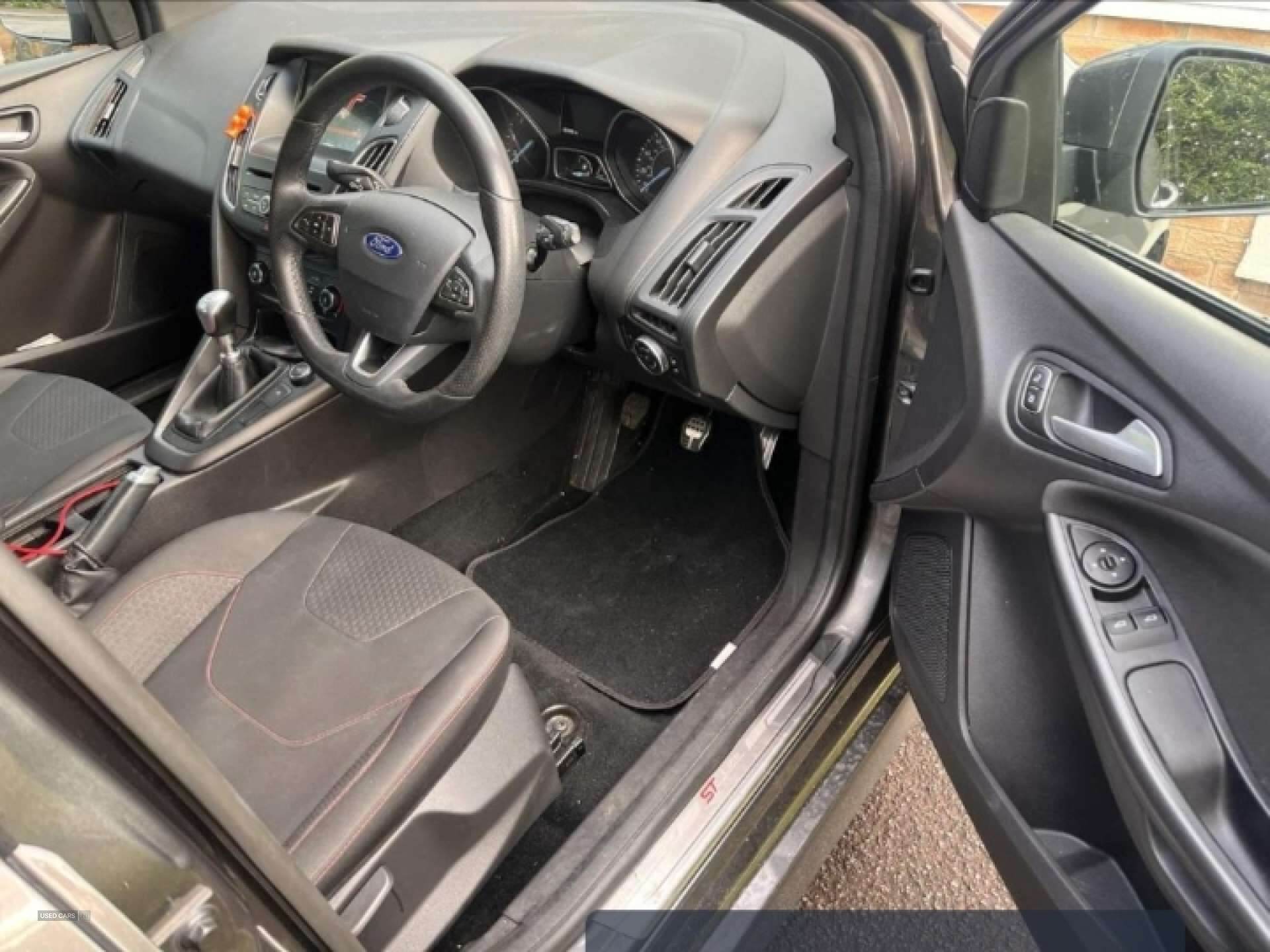 Mar 2017 Ford Focus 1.5 TDCi 120 ST-Line 5dr