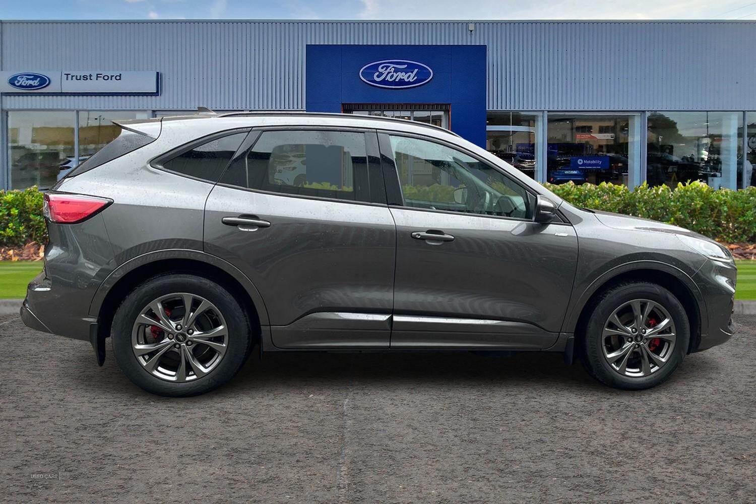 Jun 2022 Ford Kuga 2.5 PHEV ST-Line 5dr CVT