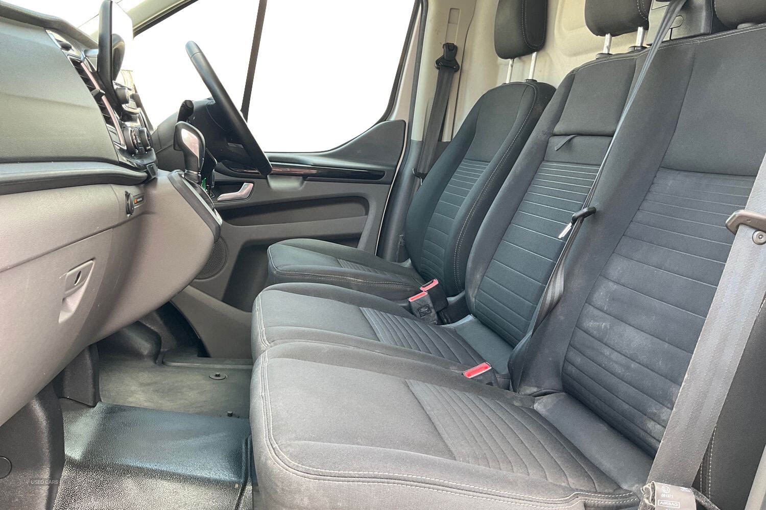 Mar 2023 Ford Transit Custom 2.0 EcoBlue 170ps Low Roof Limited Van Auto