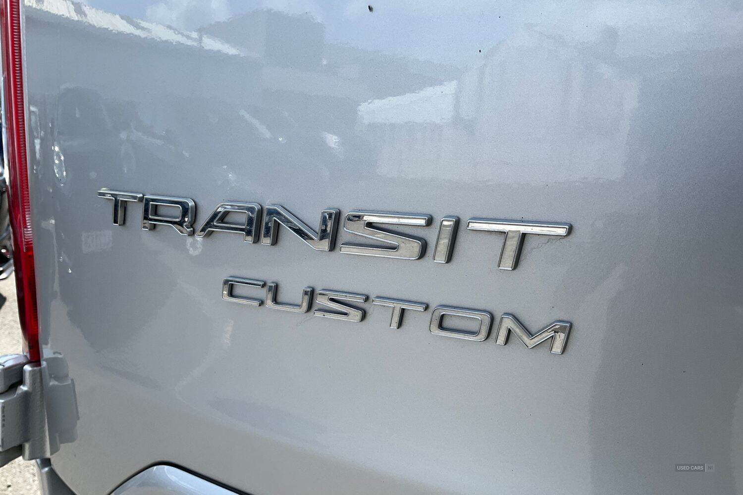Mar 2023 Ford Transit Custom 2.0 EcoBlue 170ps Low Roof Limited Van Auto