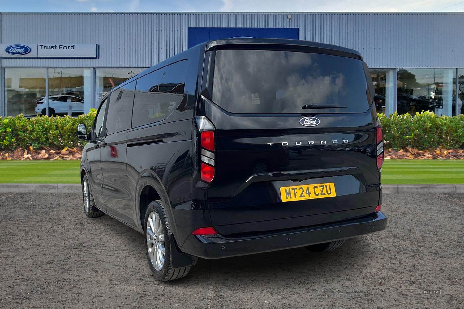 Apr 2024 Ford Tourneo Custom 2.0 EcoBlue 170ps H1 Titanium 8 seater Auto