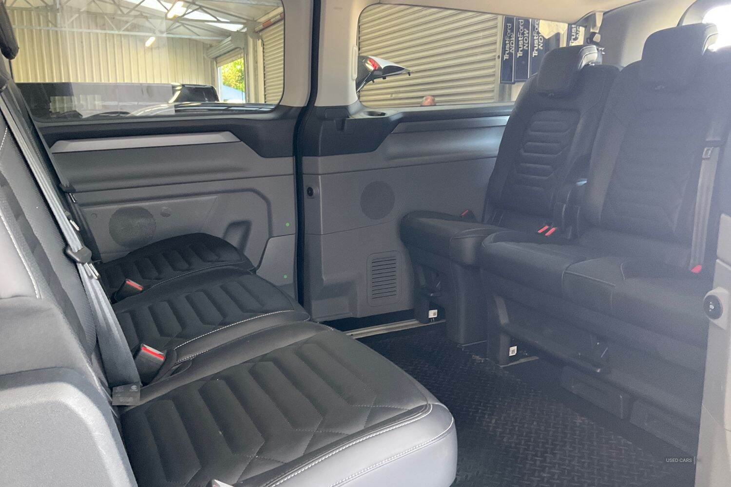 Apr 2024 Ford Tourneo Custom 2.0 EcoBlue 170ps H1 Titanium 8 seater Auto