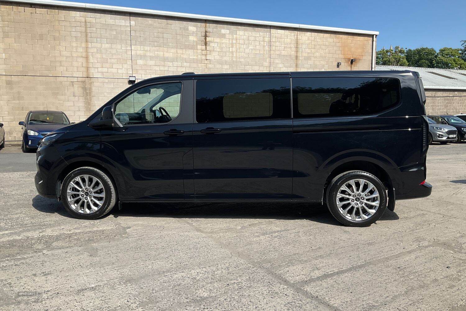 Apr 2024 Ford Tourneo Custom 2.0 EcoBlue 170ps H1 Titanium 8 seater Auto