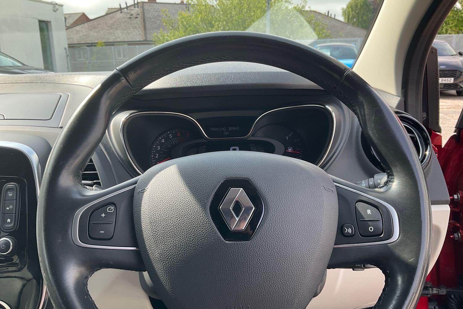 Jun 2019 Renault Captur 0.9 TCE 90 GT Line 5dr