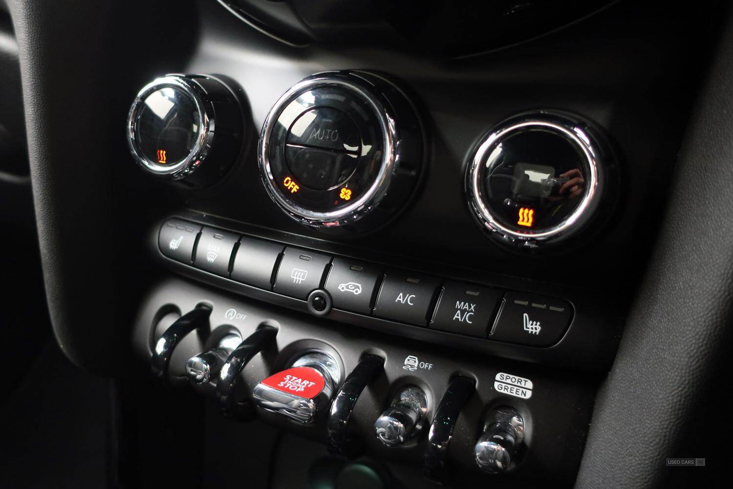 Jun 2021 MINI HATCHBACK 1.5 Cooper Sport 3dr